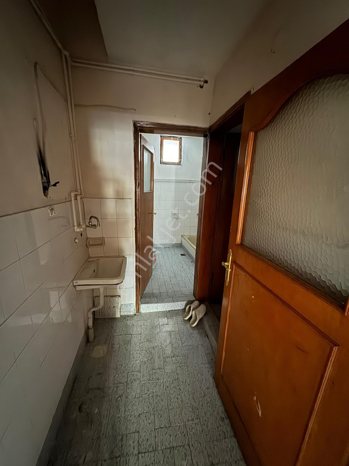 Emek Emlak'tan Hacı Osman Mah.de 1+1 Sobalı Kiralık Daire K-2892 - Görsel 10