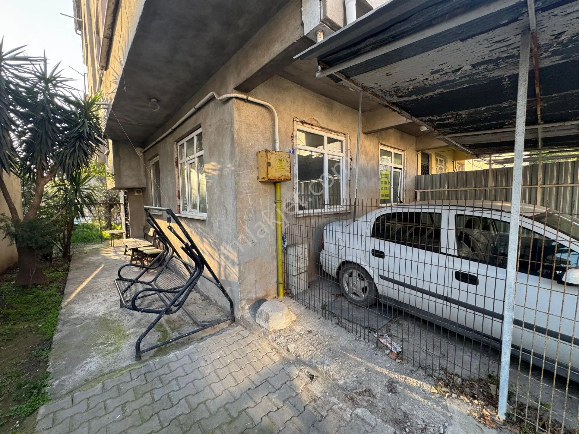 Emek Emlak'tan Hacı Osman Mah.de 1+1 Sobalı Kiralık Daire K-2892 - Görsel 2