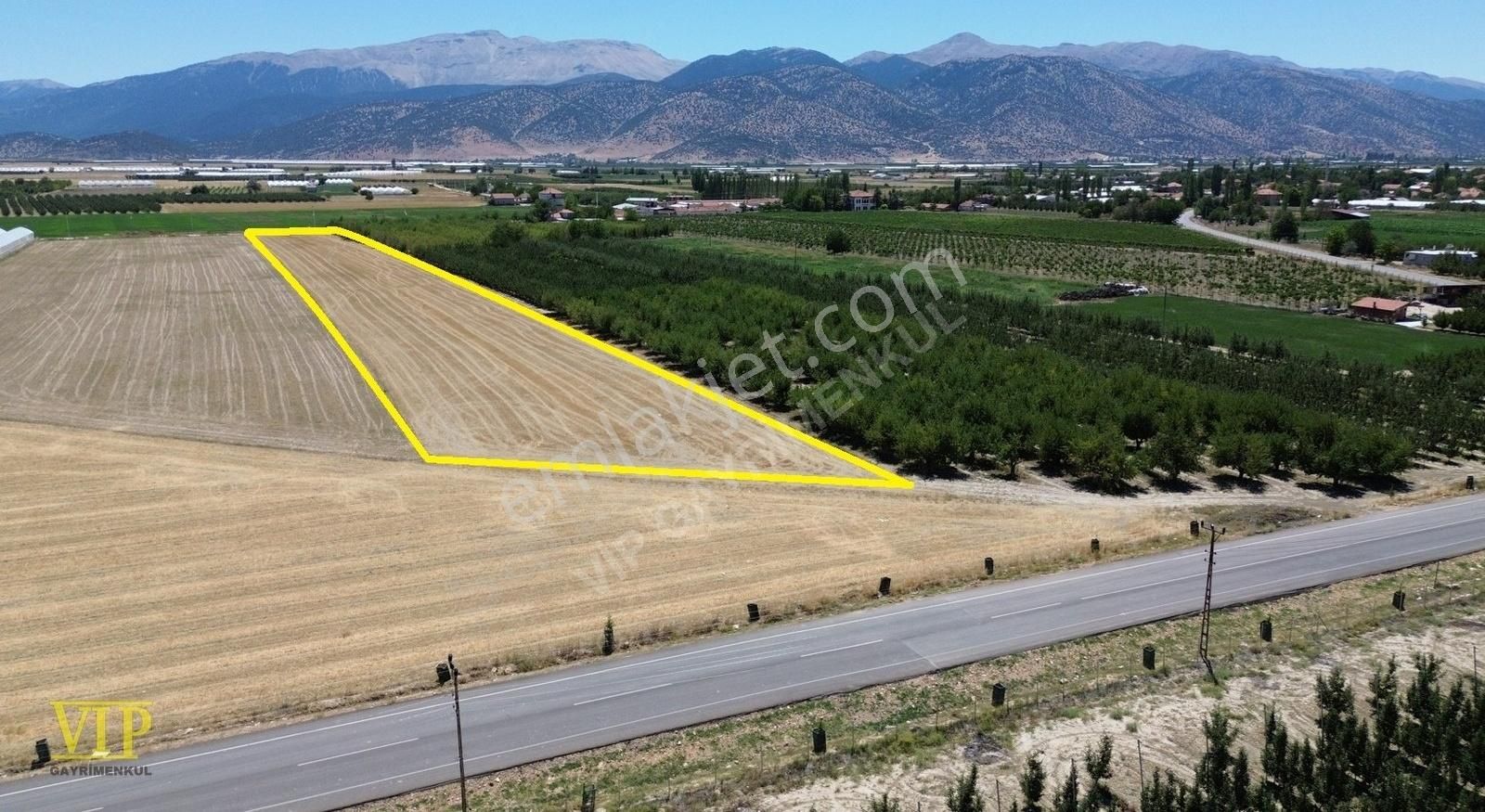 Vıp Gayrimenkul ' Den Bayralar Girişi 13.188m2 En Değerli Tarla - Görsel 4