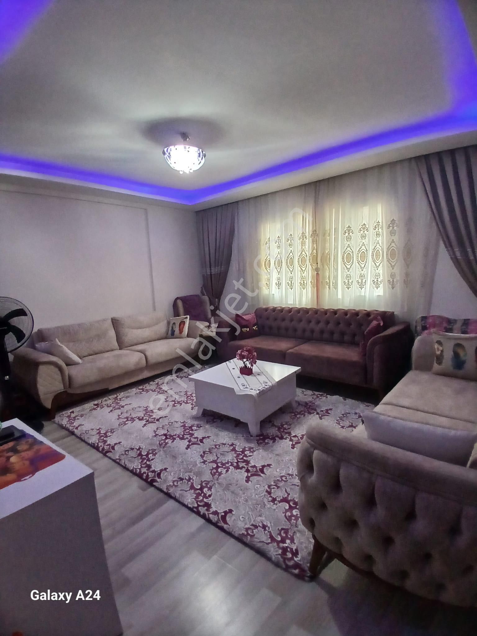 Turgutlu Selvilitepe Satılık Daire  AĞABEY GAYRİMENKUL DEN SELVİLİTEPE MAHALLESİNDE SATILIK DAİRE