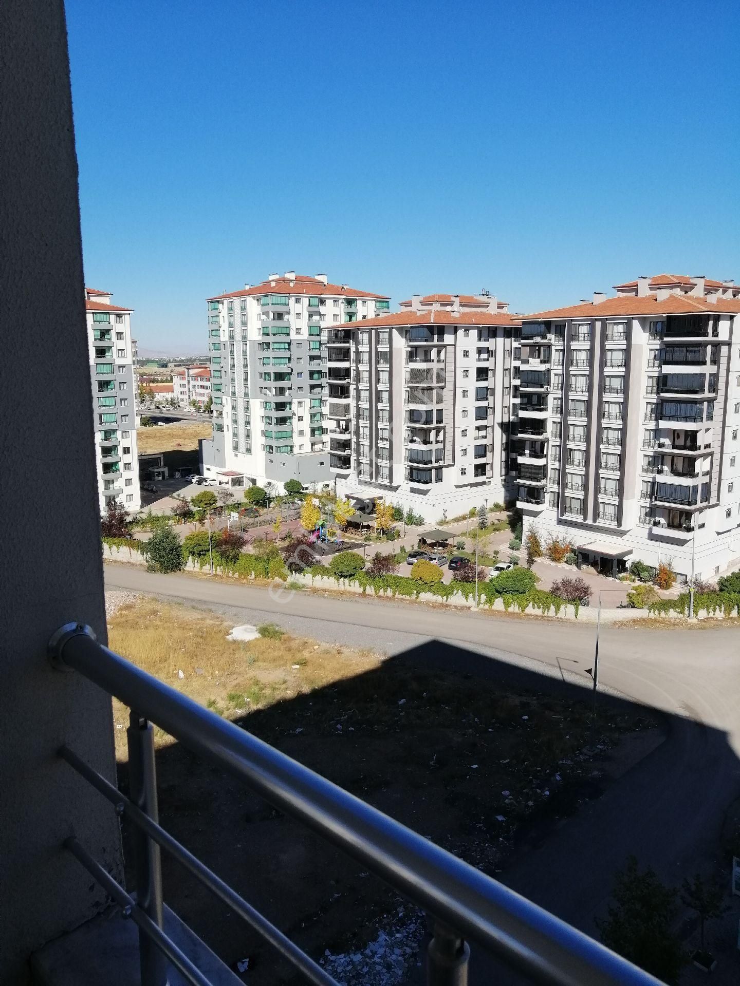 Yeşilyurt Yakınca Kiralık Daire NİSSAN BAYİİ YANI 4+1 KİRALIK DAİRE 