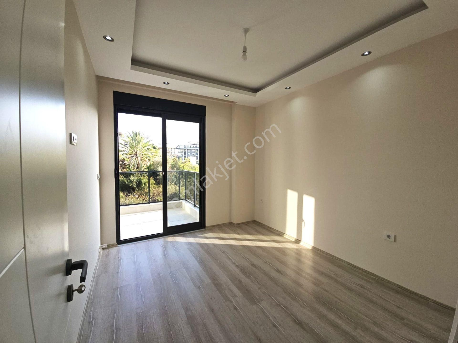 Oba Mah. Hastaneye 700 Metre Kiralık Sıfır 1+1 Daireler - Görsel 8