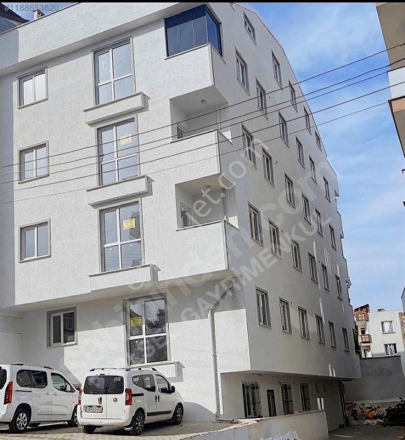 Gebze Mevlana Satılık Daire GEBZE MEVLANA MAHALLESİ YENİ ADLİYE BİNASI YAKININDA SATILIK 2+1 DAİRE