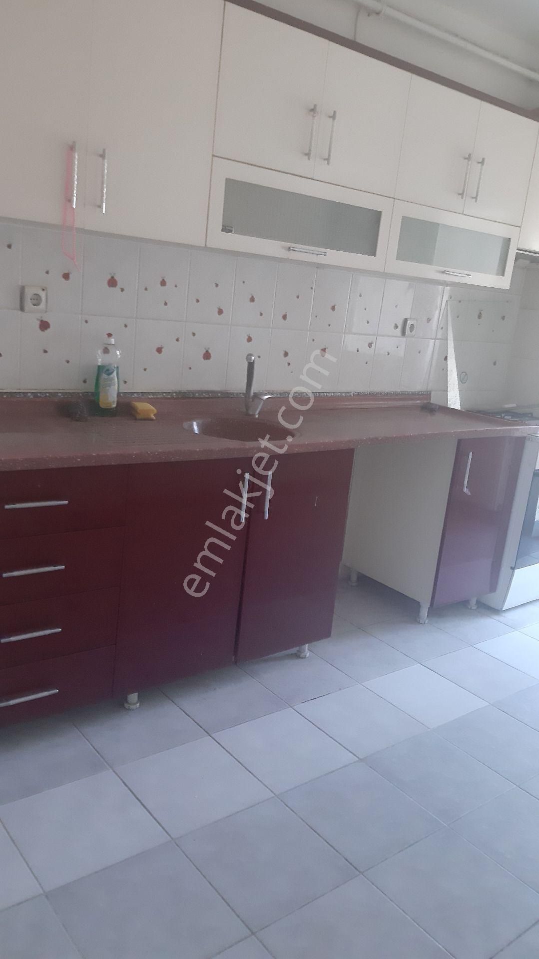 Bolu Merkez Borazanlar Kiralık Daire Bahçelievler Mh.de 3+1 Geniş Kiralık Dire