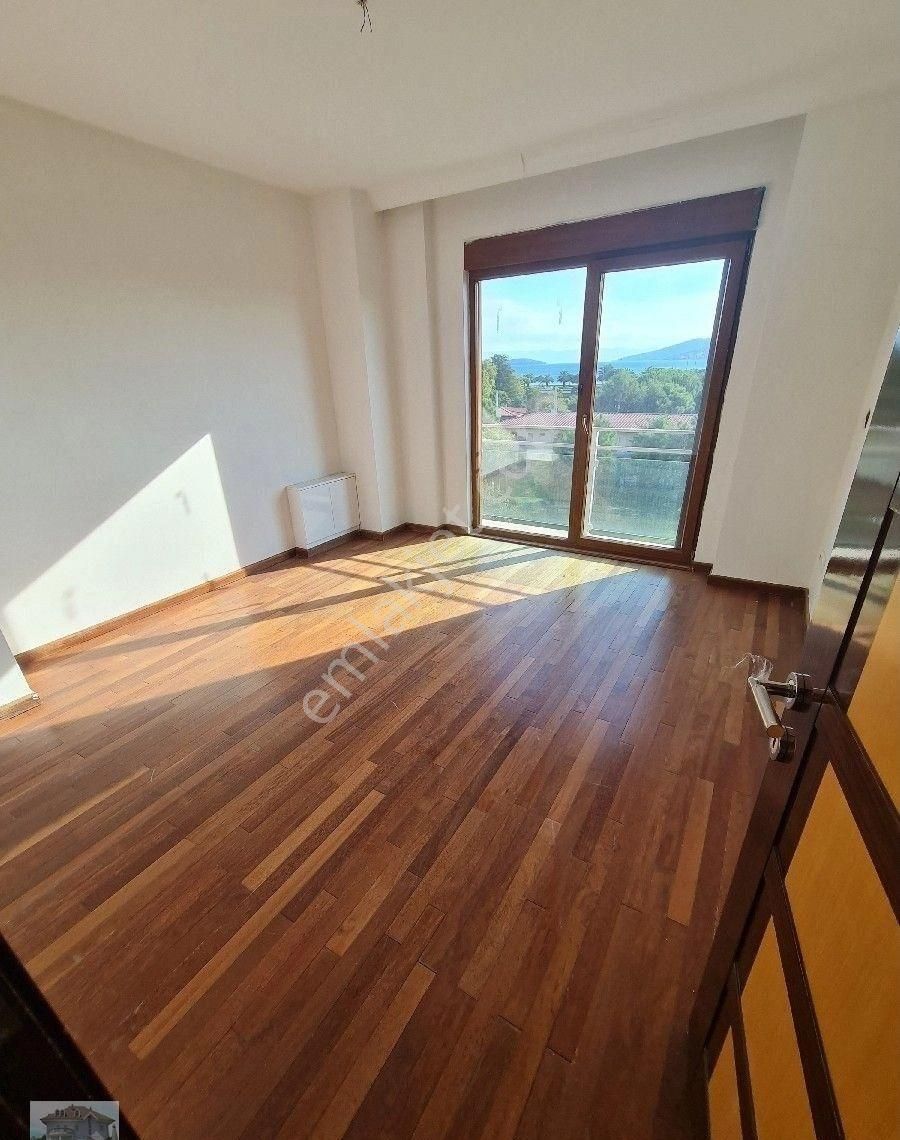 Dragos Sahilde Satilik Lebiderya Deniz Manzaralı 4+2dubleks - Görsel 3