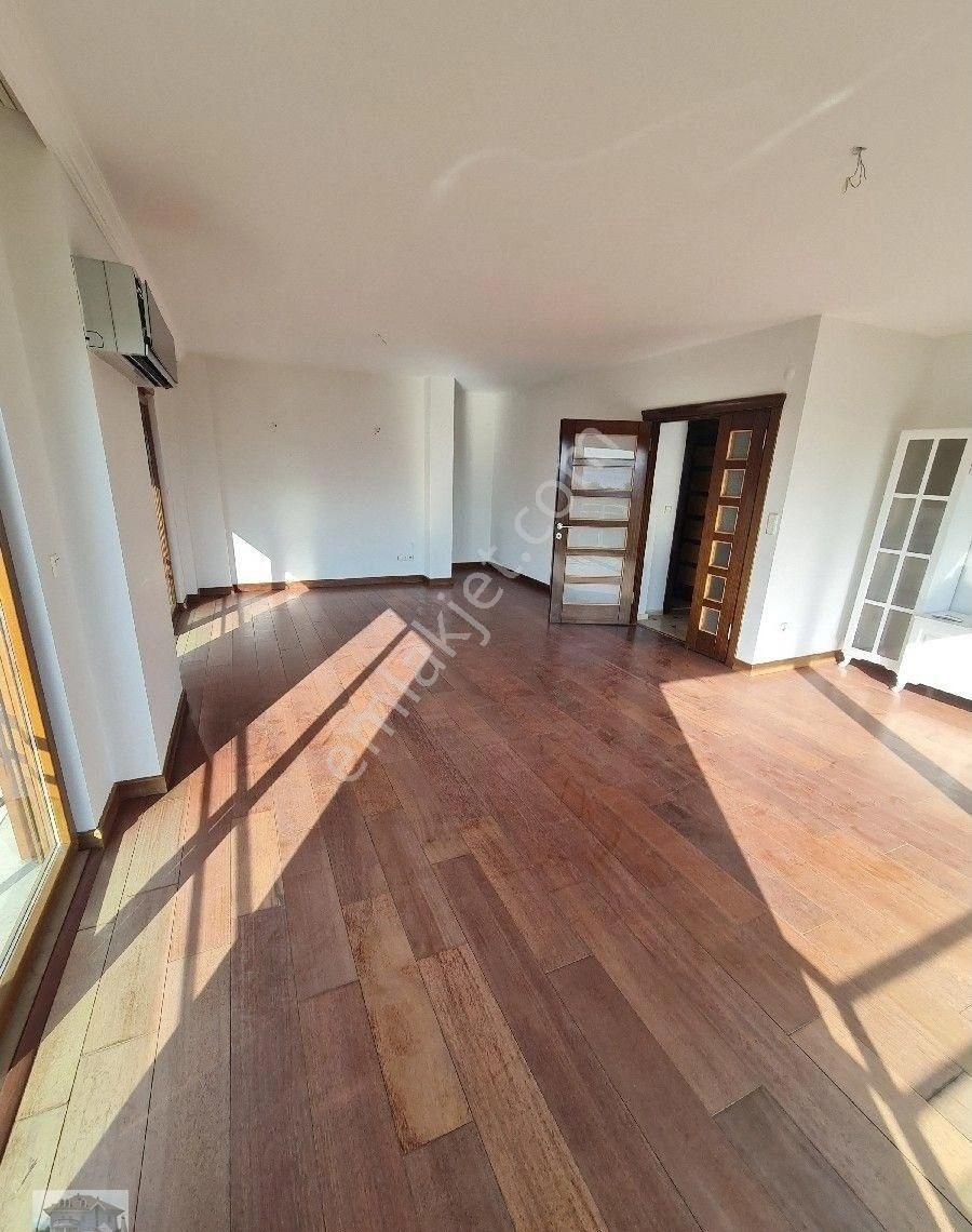 Dragos Sahilde Satilik Lebiderya Deniz Manzaralı 4+2dubleks - Görsel 23