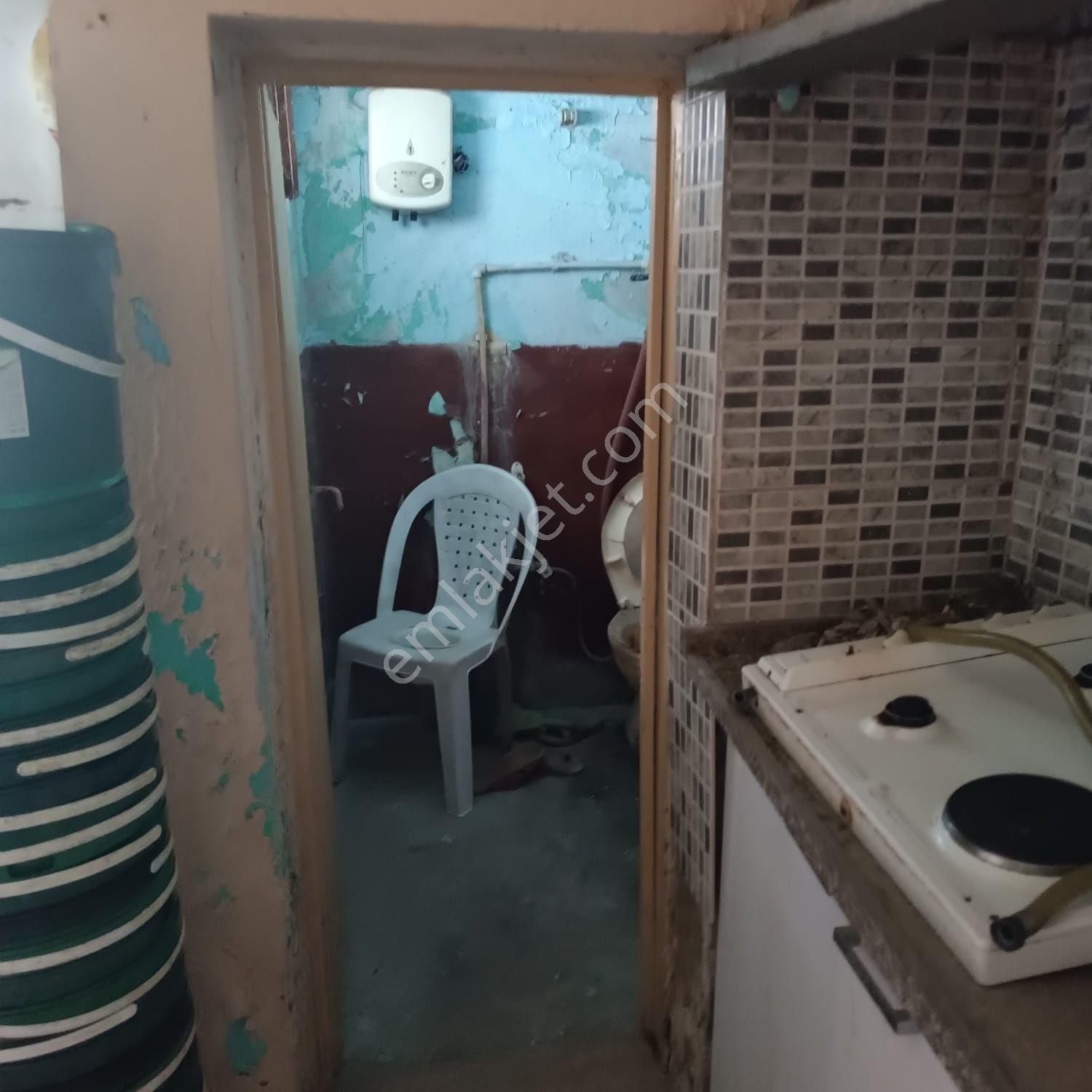 Müstakil İki Katlı Bahçeli Ev - Görsel 6