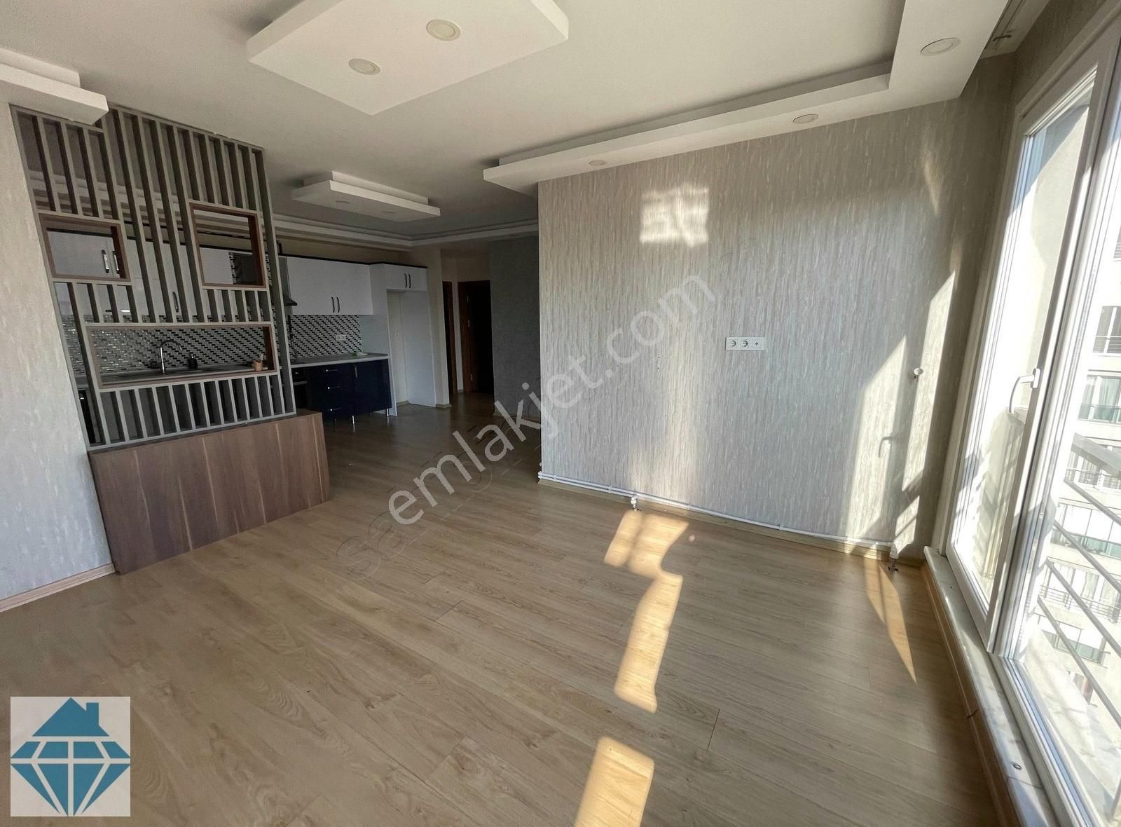 Sarıyer Ayazağa Satılık Daire Green Pine Residence Krediye Uygun 7. Kat Manzaralı 130 m2 3+1