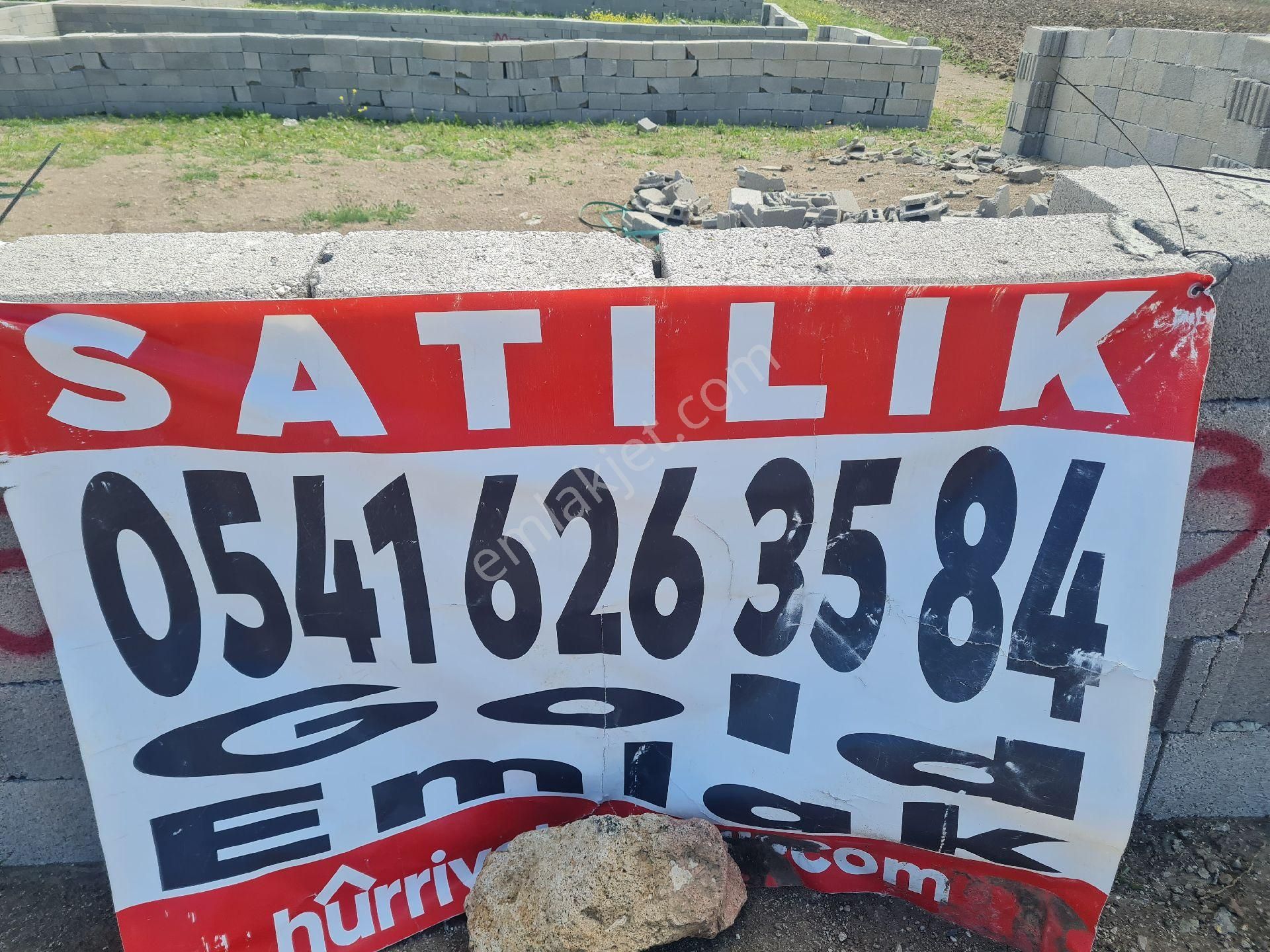 Altındağ Peçenek Satılık Bağ & Bahçe Peçenekte Kadastro Yoluna Cepheli 220 Metre Duvarla Çevrili Süper Konumda Bahcelik Arsalar