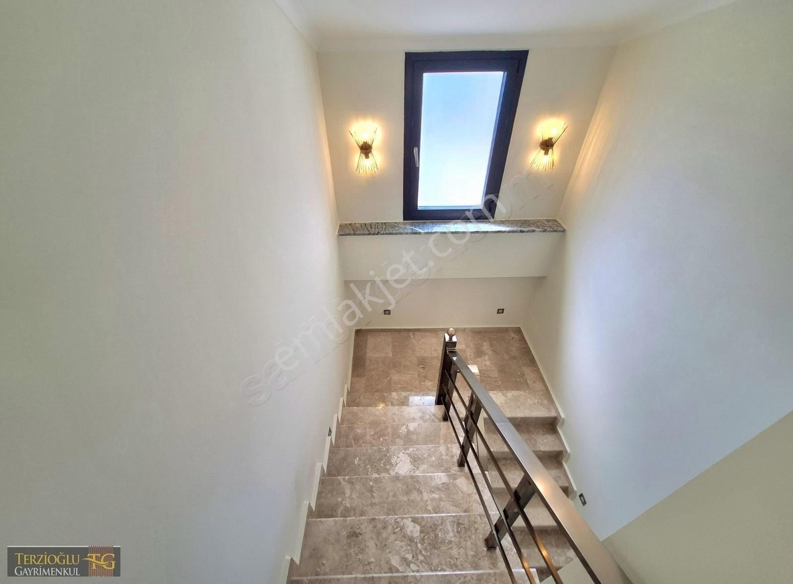 Terzioğludan Altınoluk Fenerde Havuzlu Bağımsız 5+1 Deluxe Villa - Görsel 24