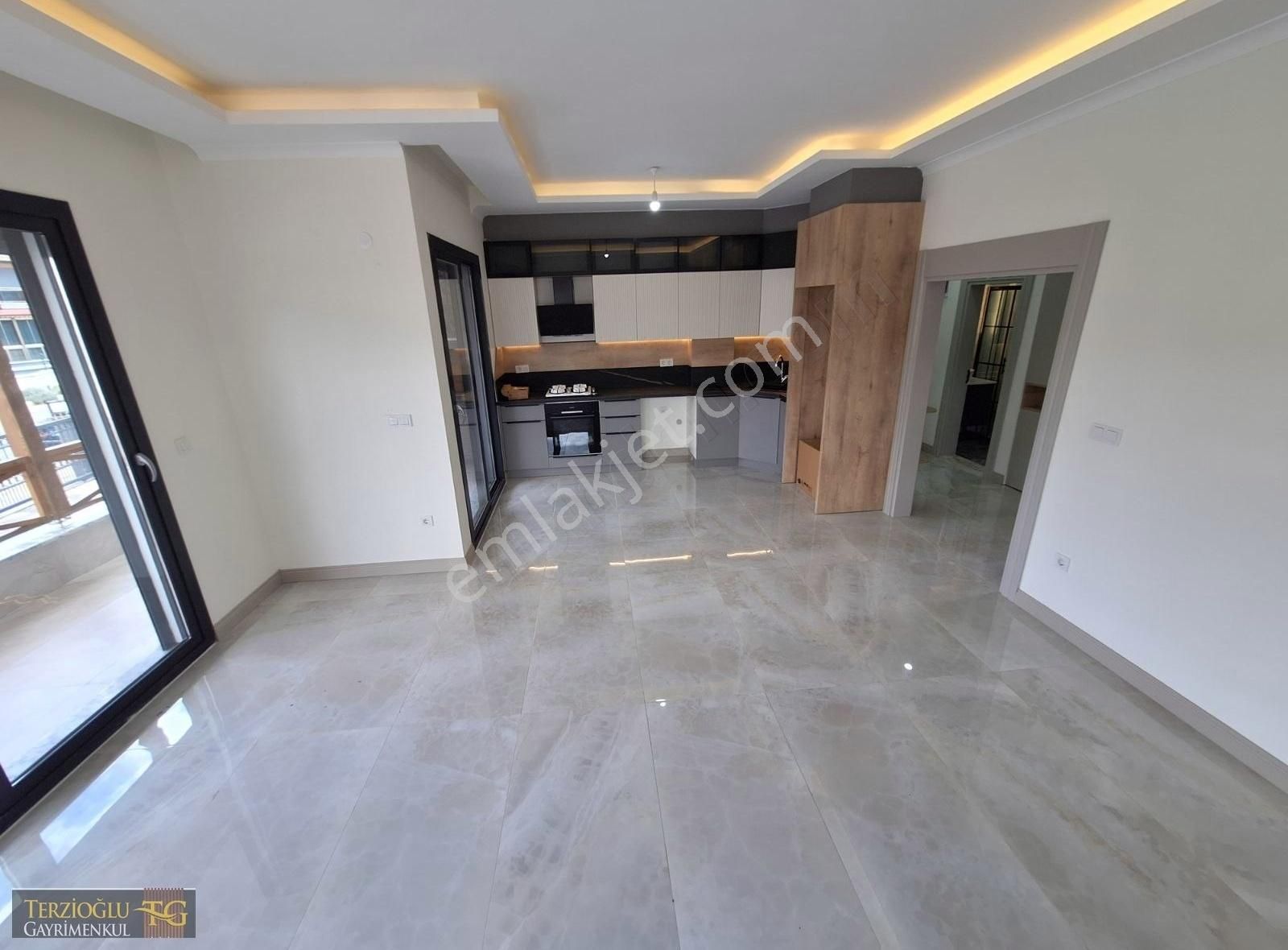 Terzioğludan Altınoluk Fenerde Havuzlu Bağımsız 5+1 Deluxe Villa - Görsel 17