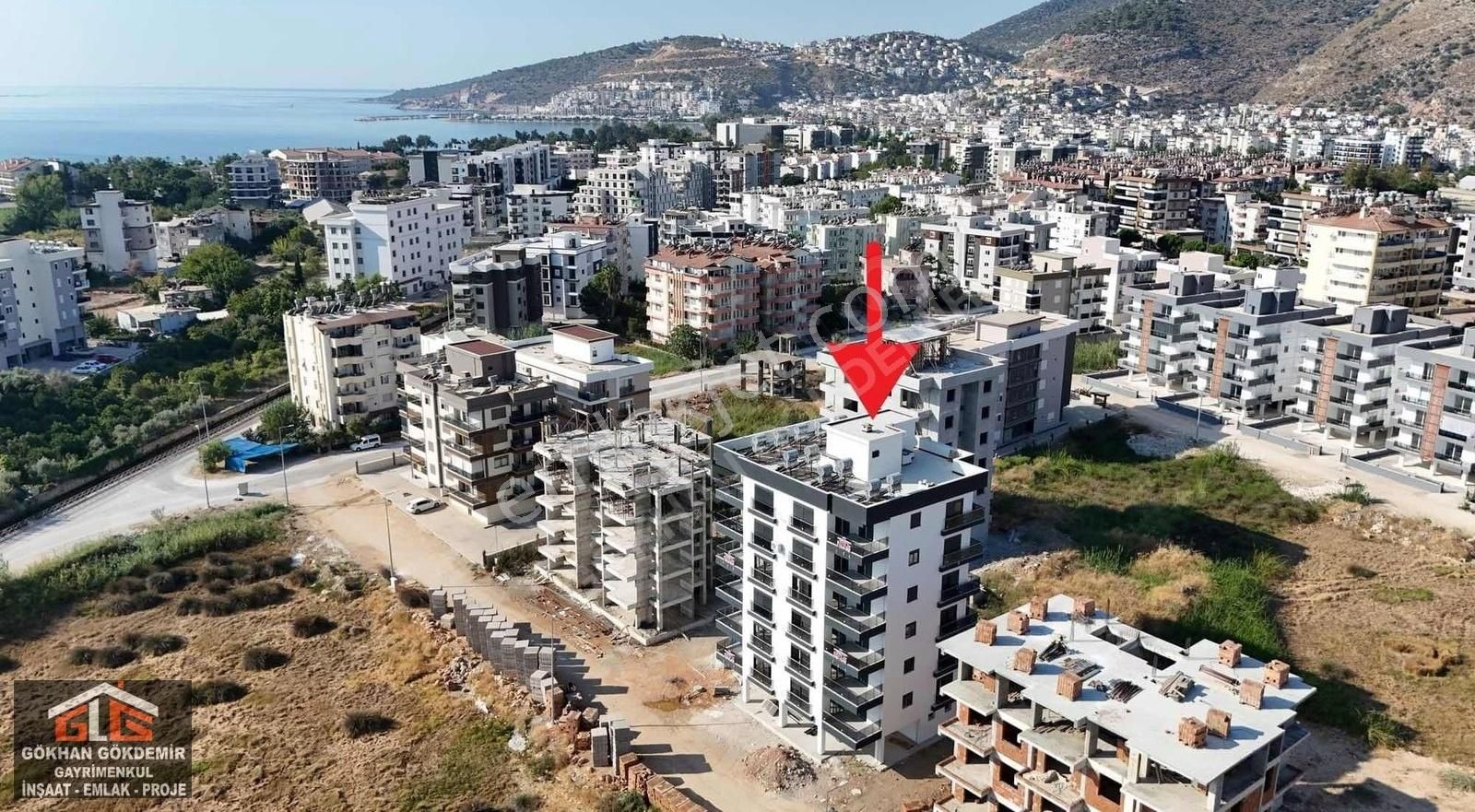 Finike Kum Satılık Daire GÖKHAN GÖKDEMİRDEN 3 BLOK SİTE İÇİ 4.KAT KUPON SATILIK DAİRE