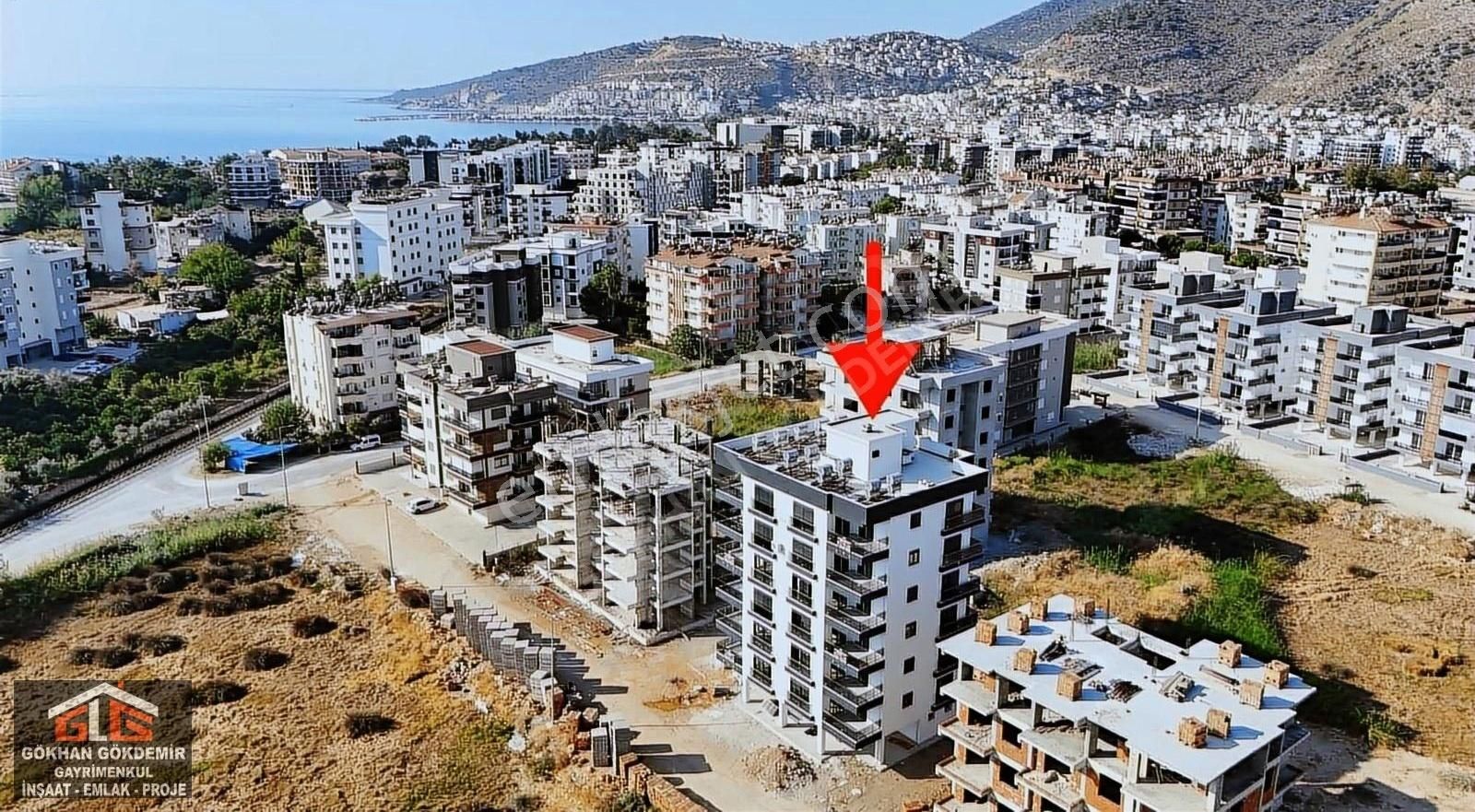 Finike Kum Satılık Daire Gökhan Gökdemirden Site İçi 2+1 Ayrı Mutfak Geniş Sıfır Daire