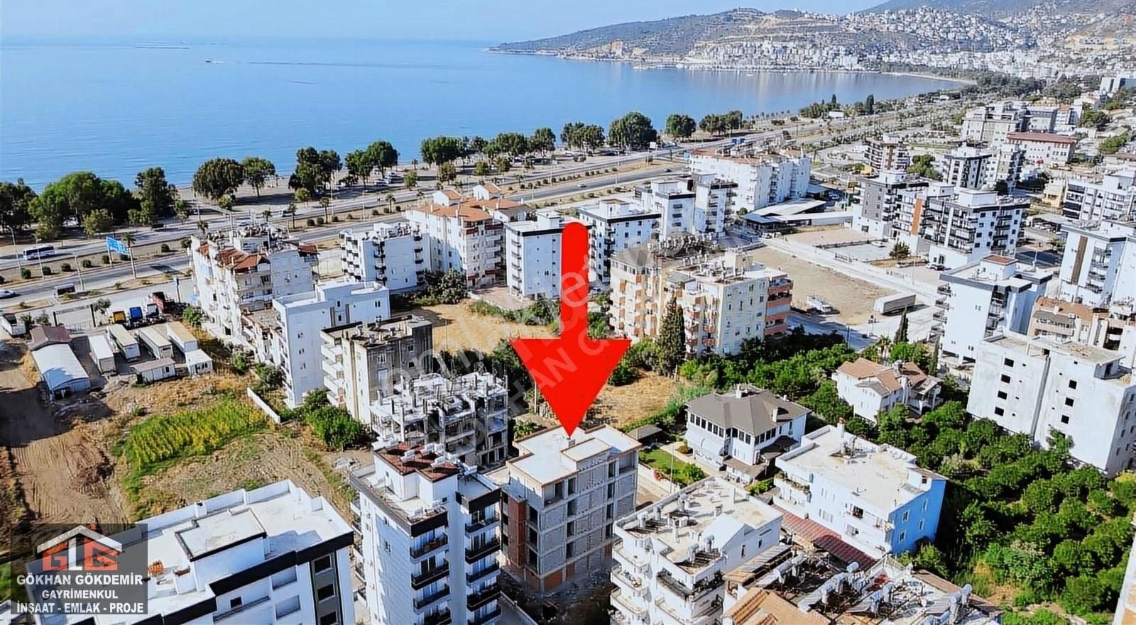 Finike Kum Satılık Daire GÖKHAN GÖKDEMİRDEN DENİZE YAKIN 1+1 TERASLI LÜKS DAİRE