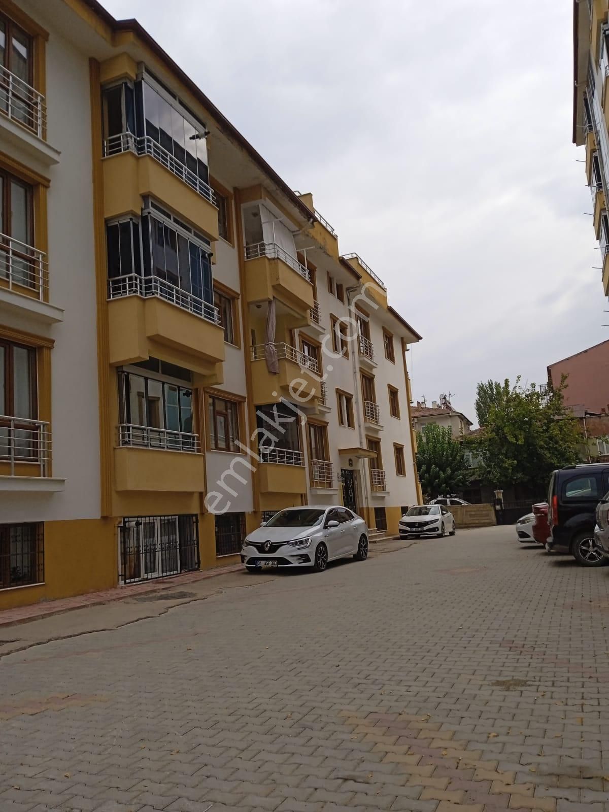 Elazığ Merkez Kırklar Satılık Daire  ELAZIĞ KIRKLAR MAHALLESİNDE ACİL SATILIK  DAİRE