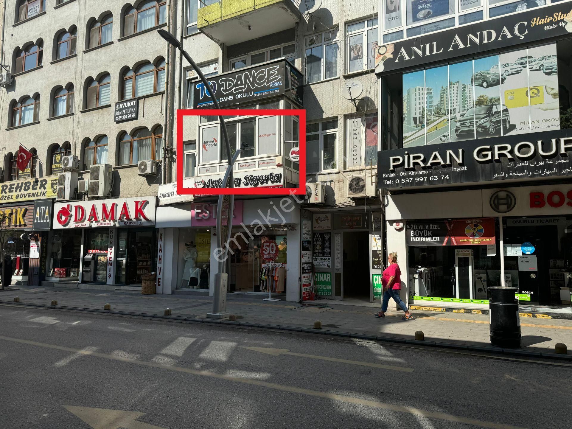 Yalova Merkez Rüstem Paşa Satılık Daire  YALOVA MERKEZ FATİH CADDESİ SATILIK OFİS İŞYERİ !. 106 M2