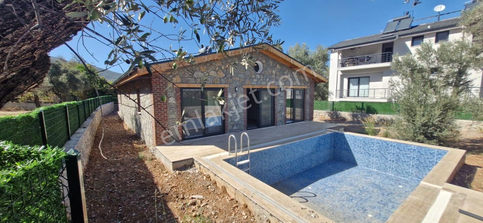 Fethiye Esenköy Satılık Villa  GoldHouse dan Satılık 2+1 İkiz Müstakil Villa 