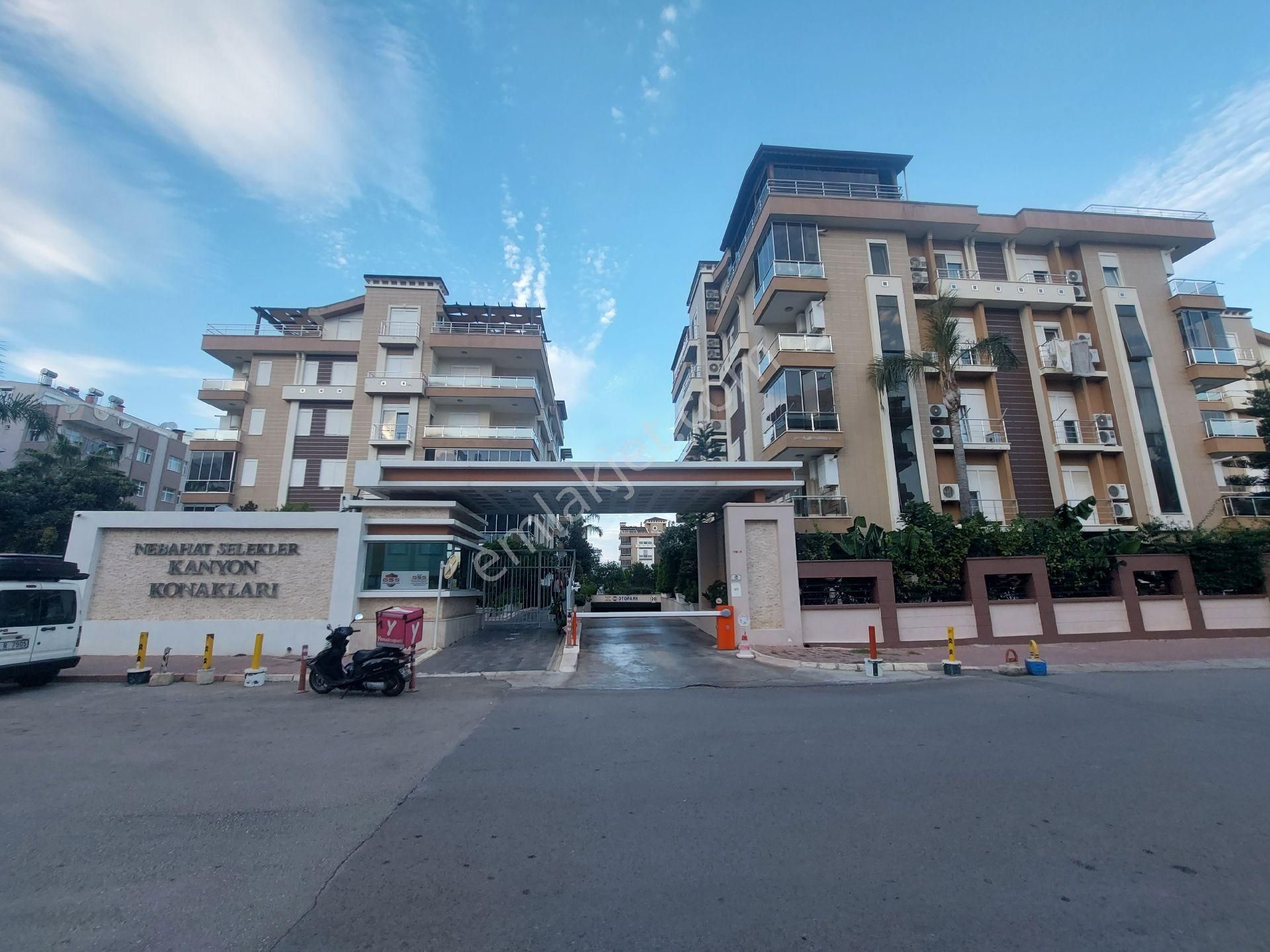 Konyaaltı Liman Satılık Daire ANTALYA KONYAALTI LİMAN MAH PINARLAR KANYON'da SATILIK 180 M2 3+1 DAİRE