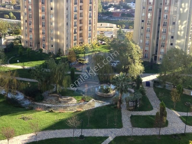 Küçükçekmece Atakent Kiralık Daire  AVRUPA 1 KONUTLARI 3+1 141M2 FULL PEYZAJ MANZARALI KİRALIK DAİRE