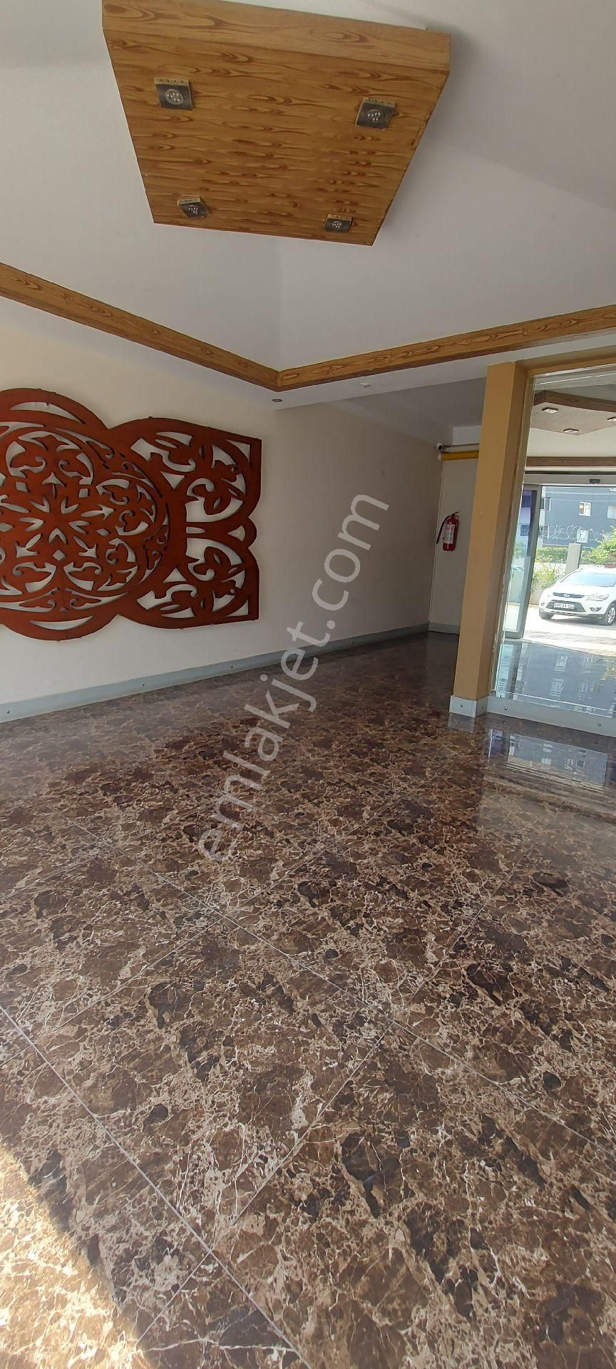 Tarsus Şehitler Tepesi Kiralık Daire Ra Gayrimenkul'den Şehitlertepesi Sıte İçerisinde Kiralık Daire