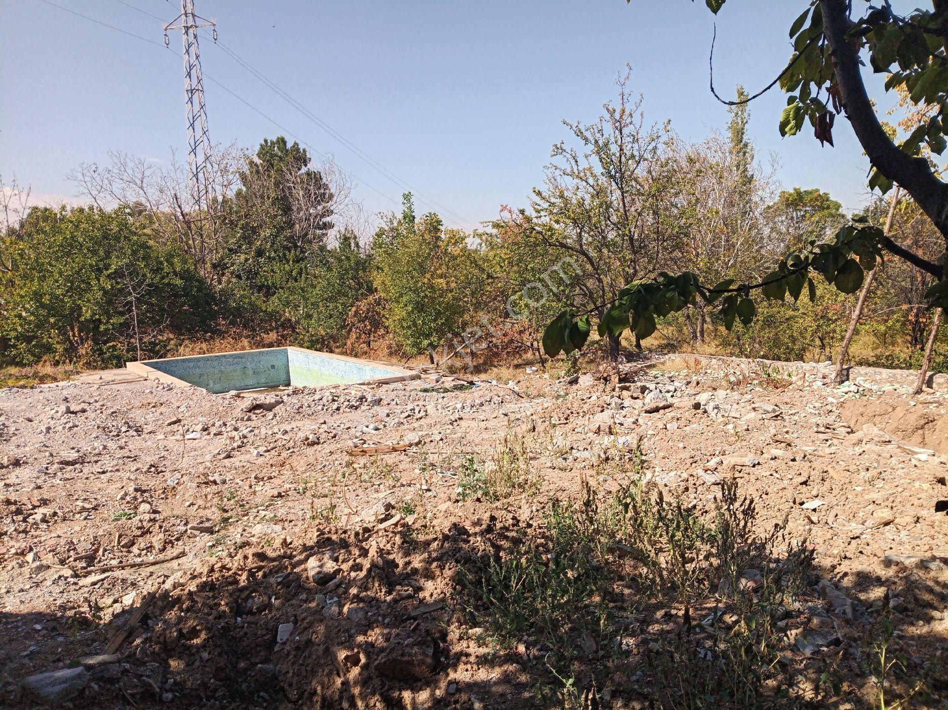 Yeşilyurt Bostanbaşı Satılık Arazi Berat Atabey Emlaktan Bostanbaşinda Satılık Arsa