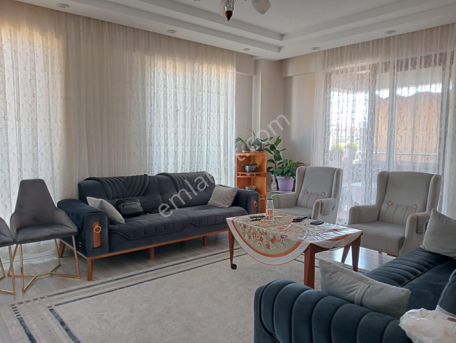 Merkezefendi Gerzele Satılık Daire Gerzele Mh. 3+1 150 m2 Acil Satılık Daire 