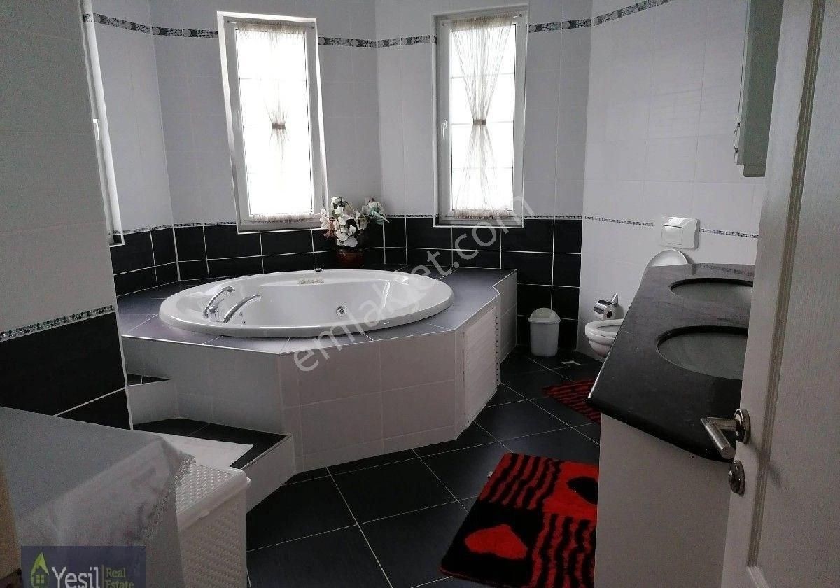 Satılık 3+1 Mustakil Villa - Görsel 13