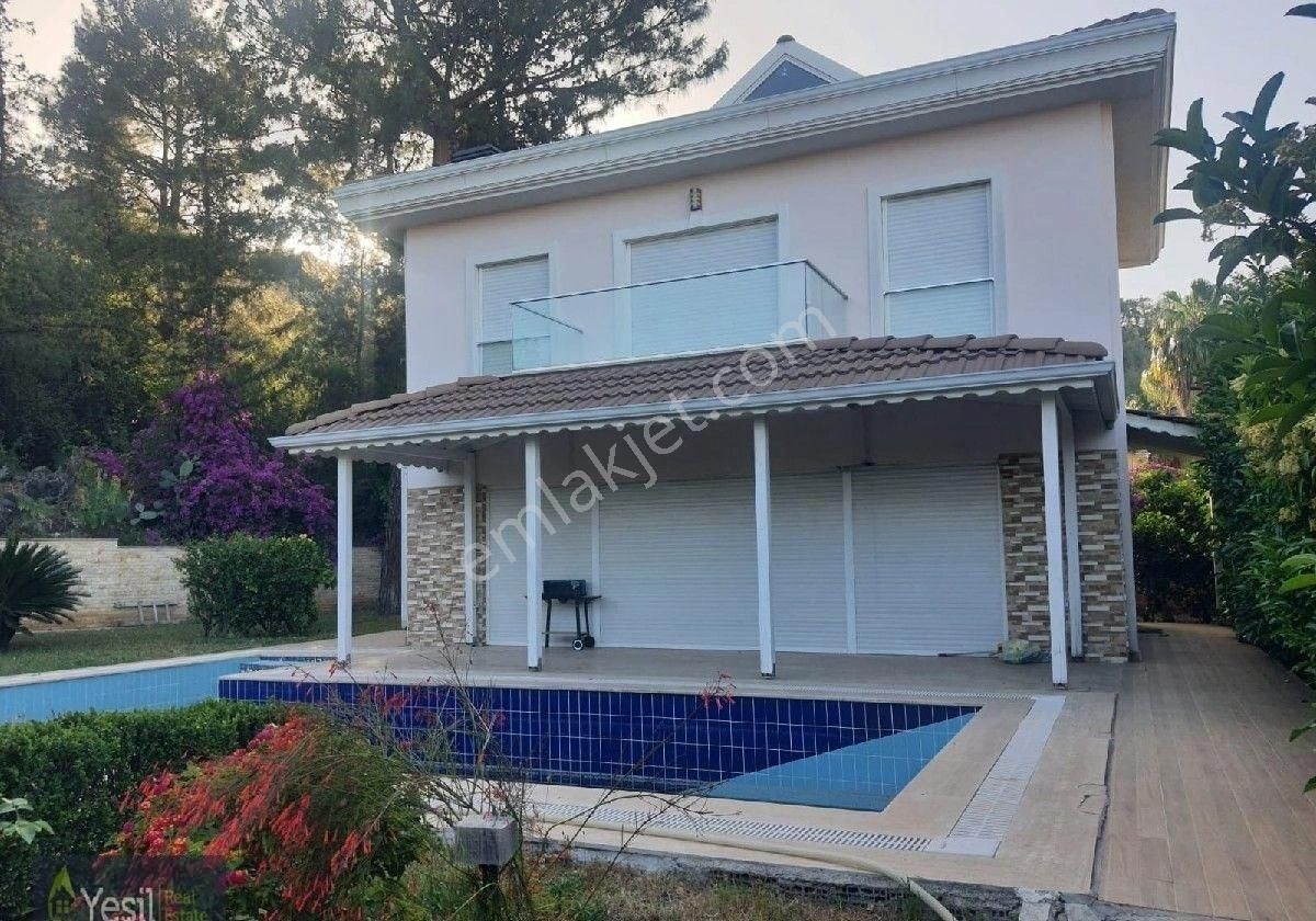 Kemer Çamyuva Satılık Villa ÇAMYUVADA SATILIK 3+1 MÜSTAKİL VİLLA.