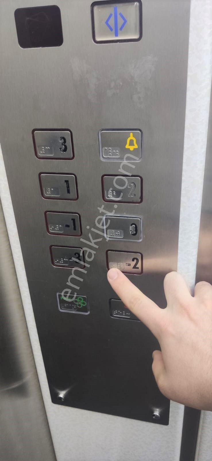 Yozgat Bulvarına Parelel Kod 2 Asansörlü Yapılı Daire - Görsel 5