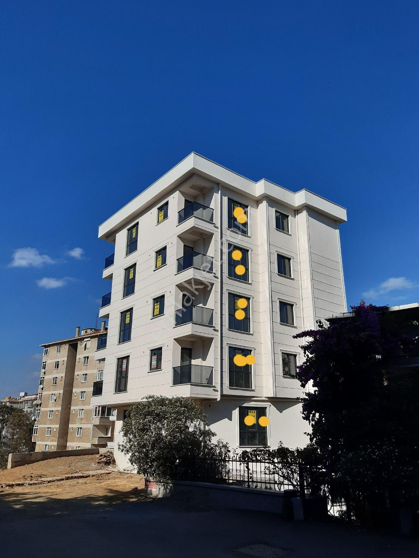 Maltepe Yalı Kiralık Daire MALTEPE DRAGOS'TA 1+1 YENI BINA MARMARA'YA YAKIN 55 M2