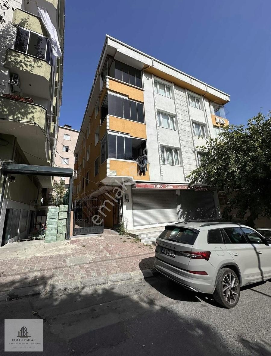 Küçükçekmece Halkalı Merkez Satılık Daire IRMAK'TAN FİLİZ SOKAK'TA 2+1 90 M2 SATILIK DAİRE