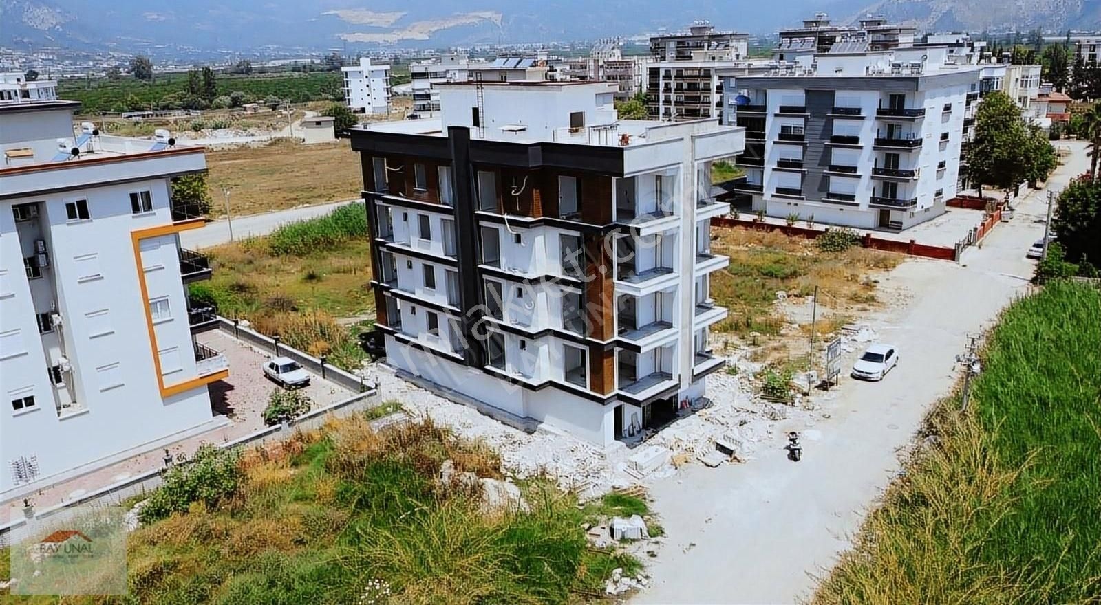 Finike Kum Satılık Daire DENİZE 700 MT ULTRA LÜX SATILIK DAİRE