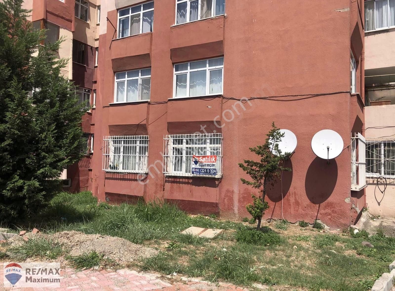 İzmit Serdar Satılık Daire SERDAR MH SEKA BLOKLARINDA 3+1 SATILIK DAİRE TRANVAY DURAĞINDA