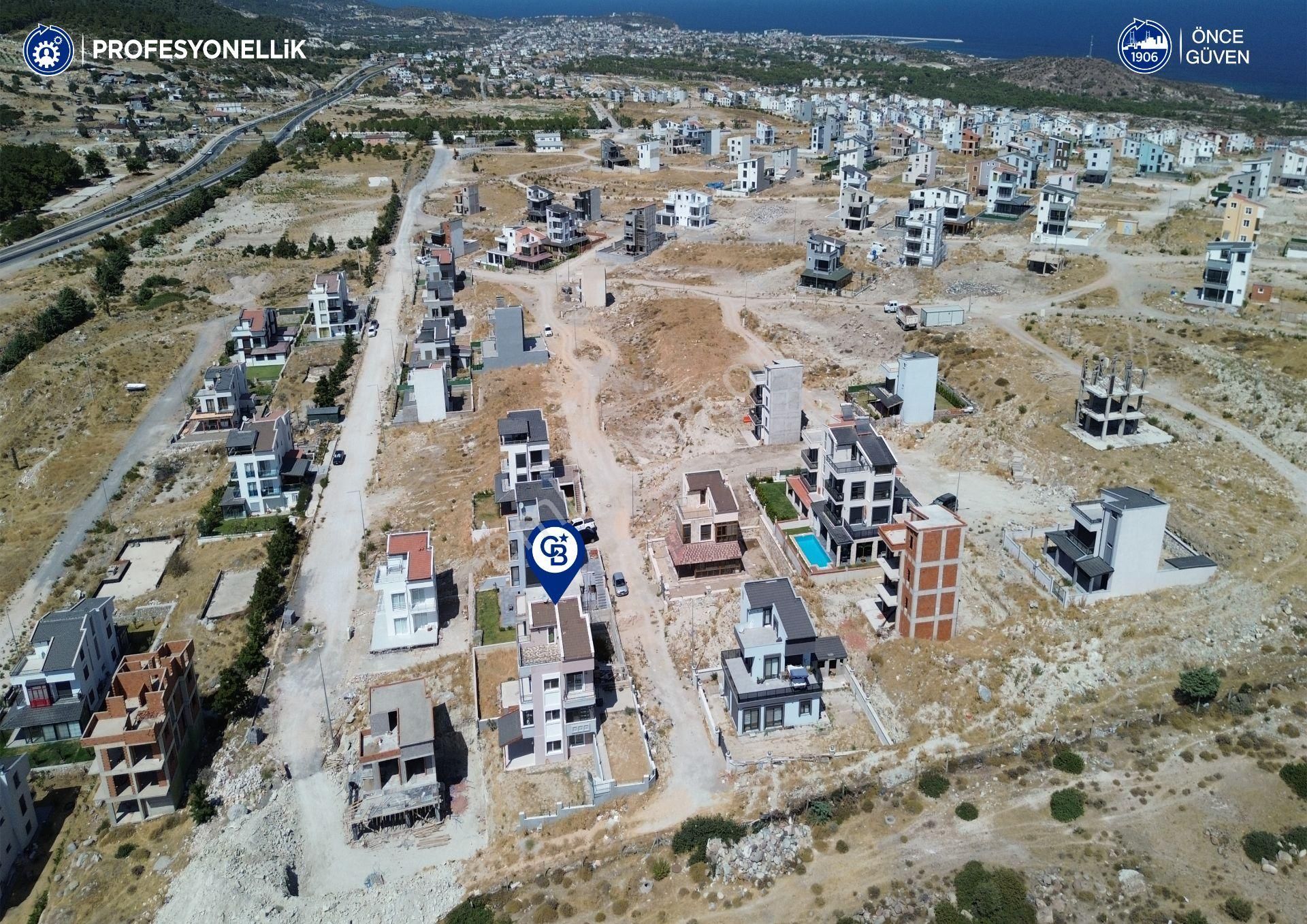 Karaburun Mordoğan Satılık Villa  İzmir Karaburun Mordoğan Kamukent'te Eşsiz Manzaralı 4+1 Villa