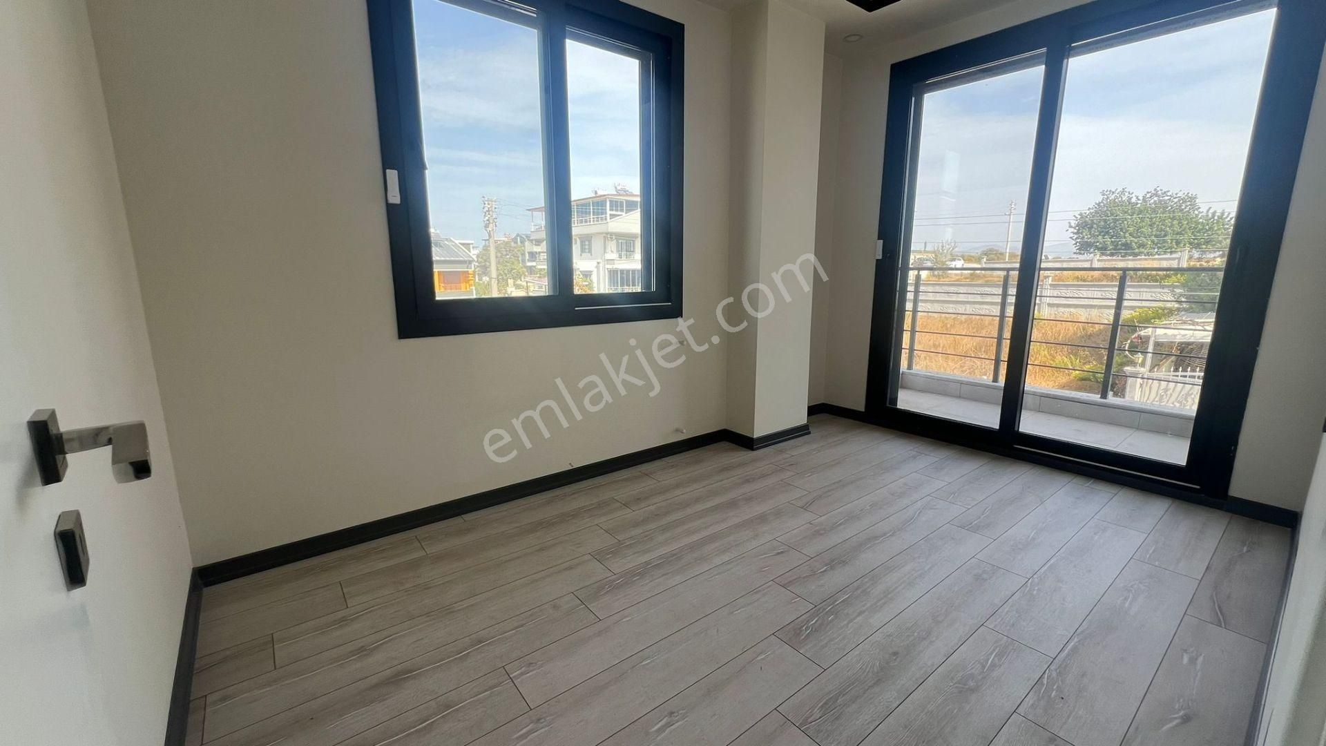 Aydın Didim Hisar Mahallesinde Ön Cephe Teraslı Sıfır 3+1 Villa - Görsel 4