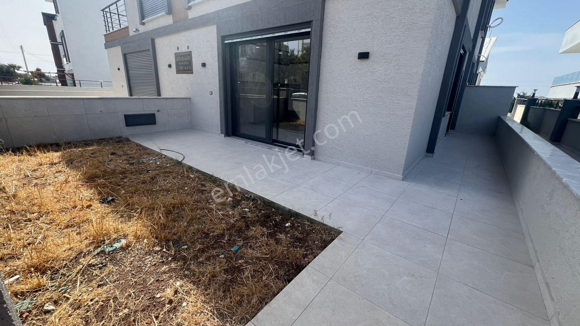 Aydın Didim Hisar Mahallesinde Ön Cephe Teraslı Sıfır 3+1 Villa - Görsel 2