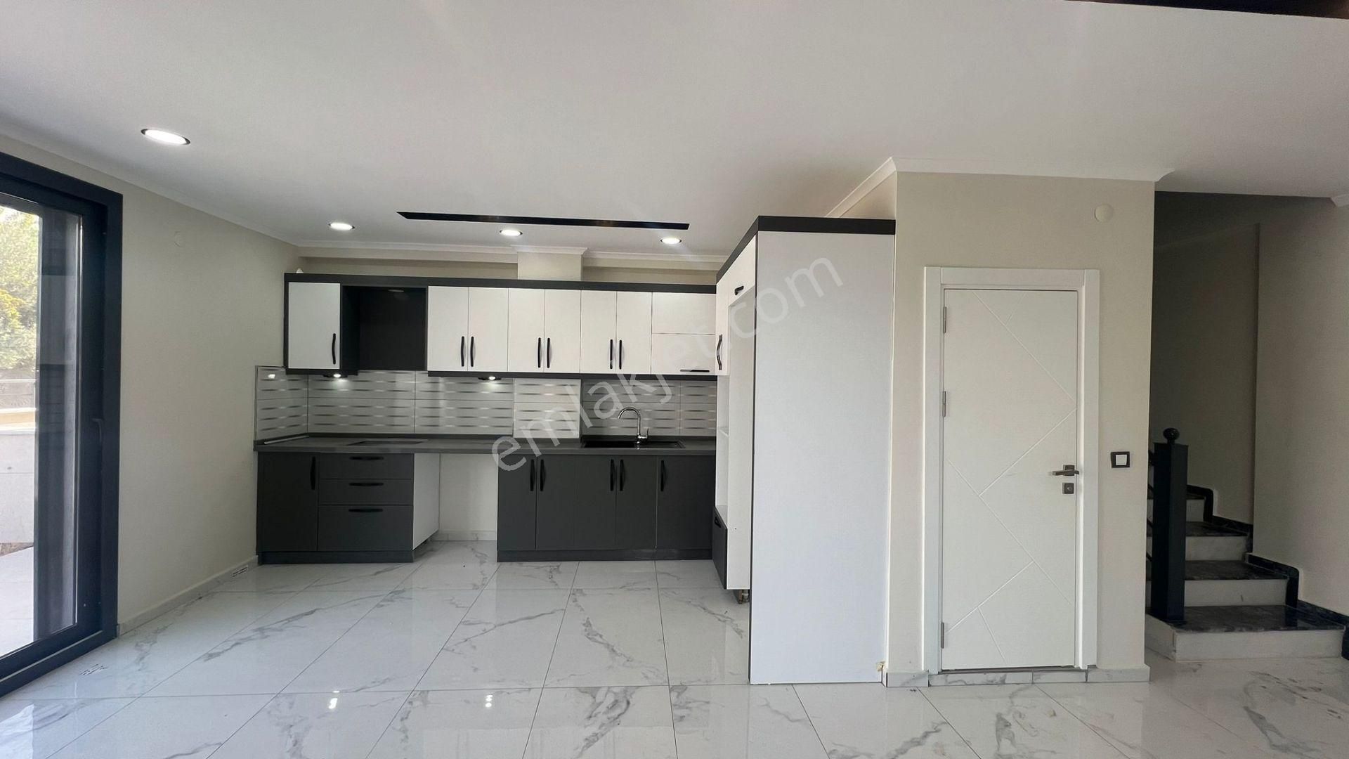 Aydın Didim Hisar Mahallesinde Ön Cephe Teraslı Sıfır 3+1 Villa - Görsel 11