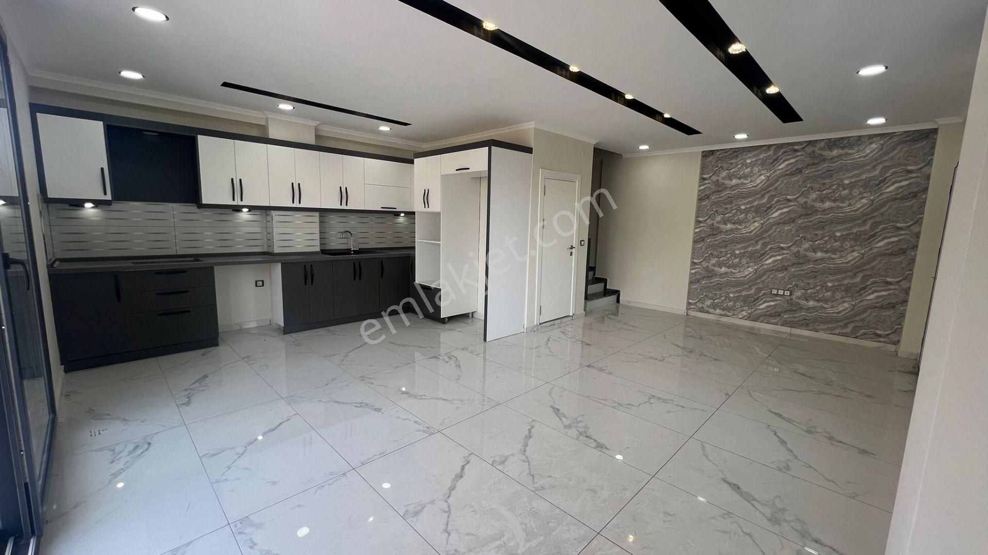 Aydın Didim Hisar Mahallesinde Ön Cephe Teraslı Sıfır 3+1 Villa - Görsel 9