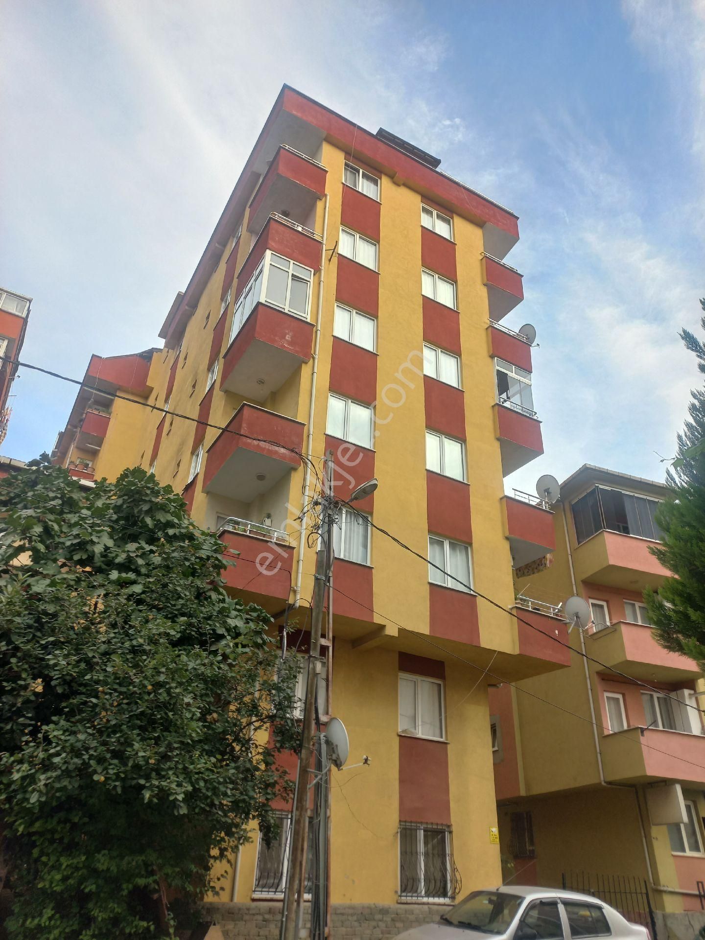 Pendik Orhangazi Satılık Daire  ACİL  PENDİK ORHANGAZİ MAHALLESİN'DE  SATILIK 3+1 140 M2 DAİRE