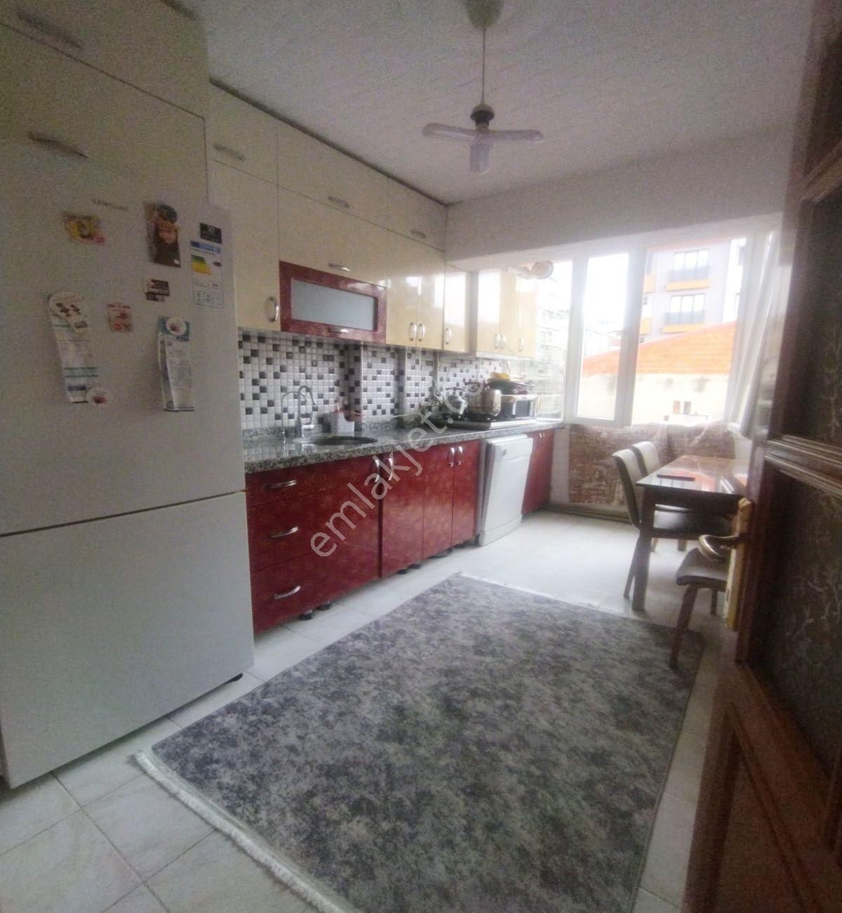 Avcılar Ambarlıda 8+2 Satılık Dublex Fırsatı