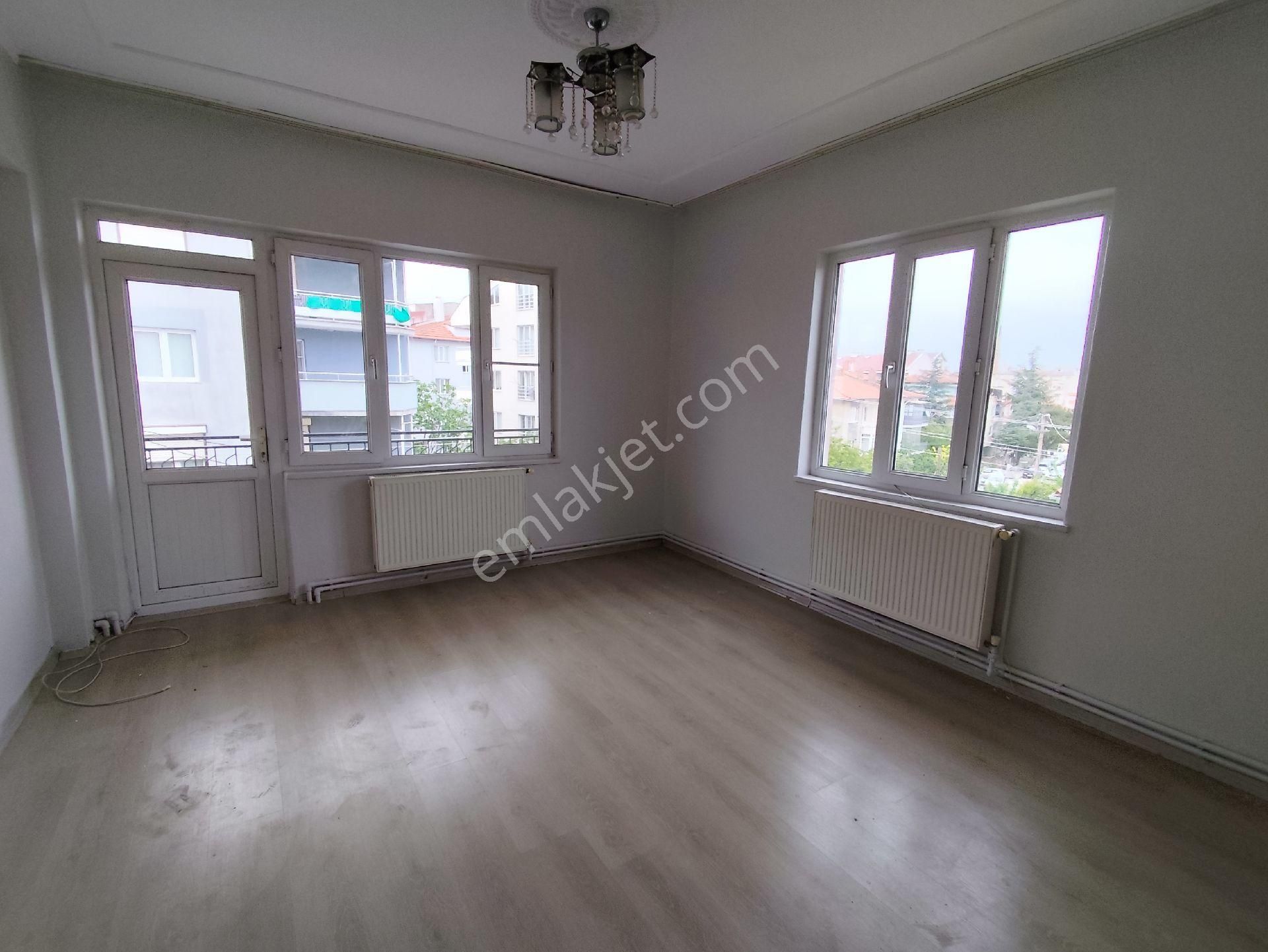 Balıkesir Sütlüce Mh Nef Yakını Eşyalı Kiralık 2+1 Pırlantam Gayrimenkul