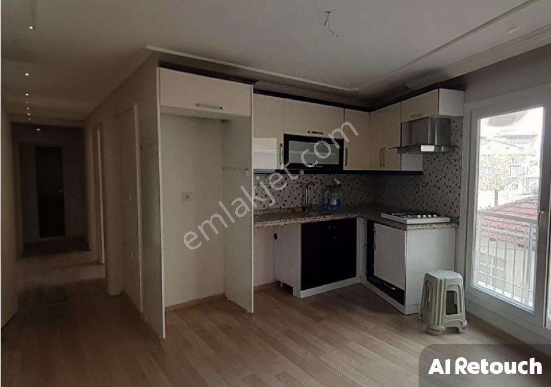 Dikili Gazipaşa Satılık Daire DİKİLİ ÜMMETOĞLU'NDAN ŞEHİR MERKEZİNDE DÜZ AYAK 2+1 ARA'KAT DAİRE