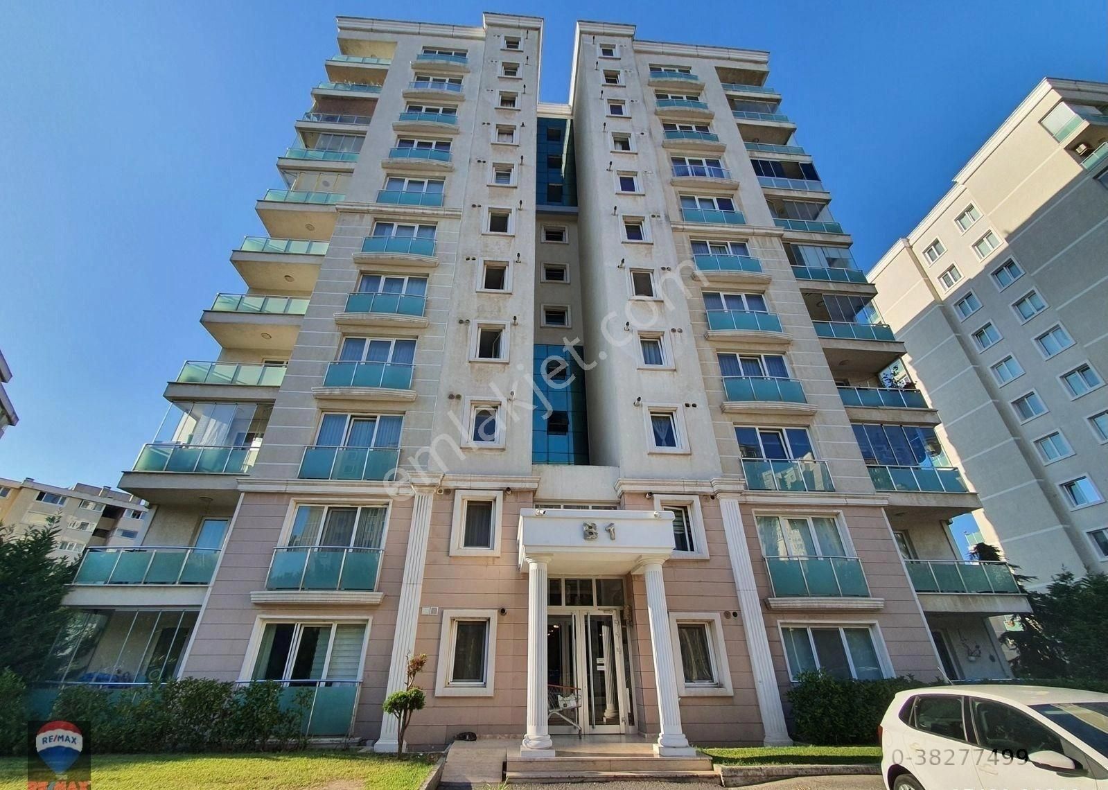 Maltepe Zümrütevler Satılık Daire Kiptaş & Yeşiltepe Sitesi, 2. Kat Satılık 2+1 Balkonlu Daire %