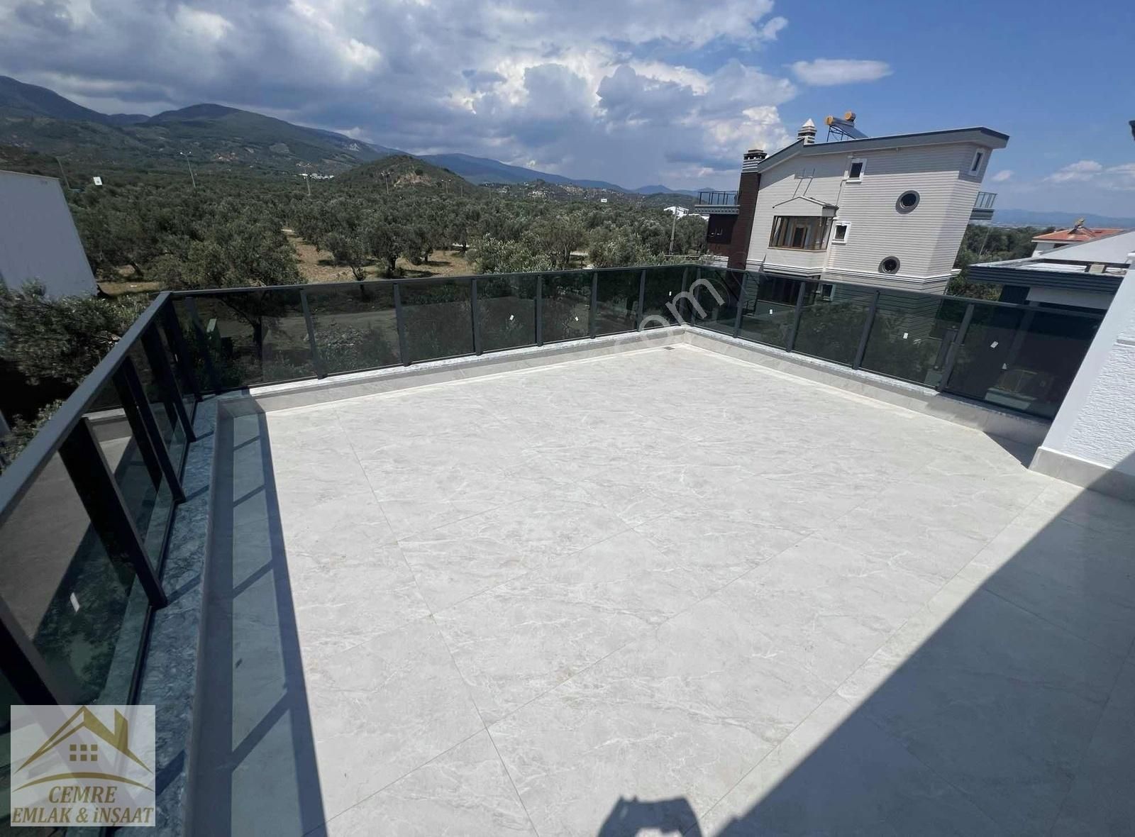 Cemre Emlaktan Satılık Deniz Ve Kazdağları Manzaralı Villa - Görsel 30