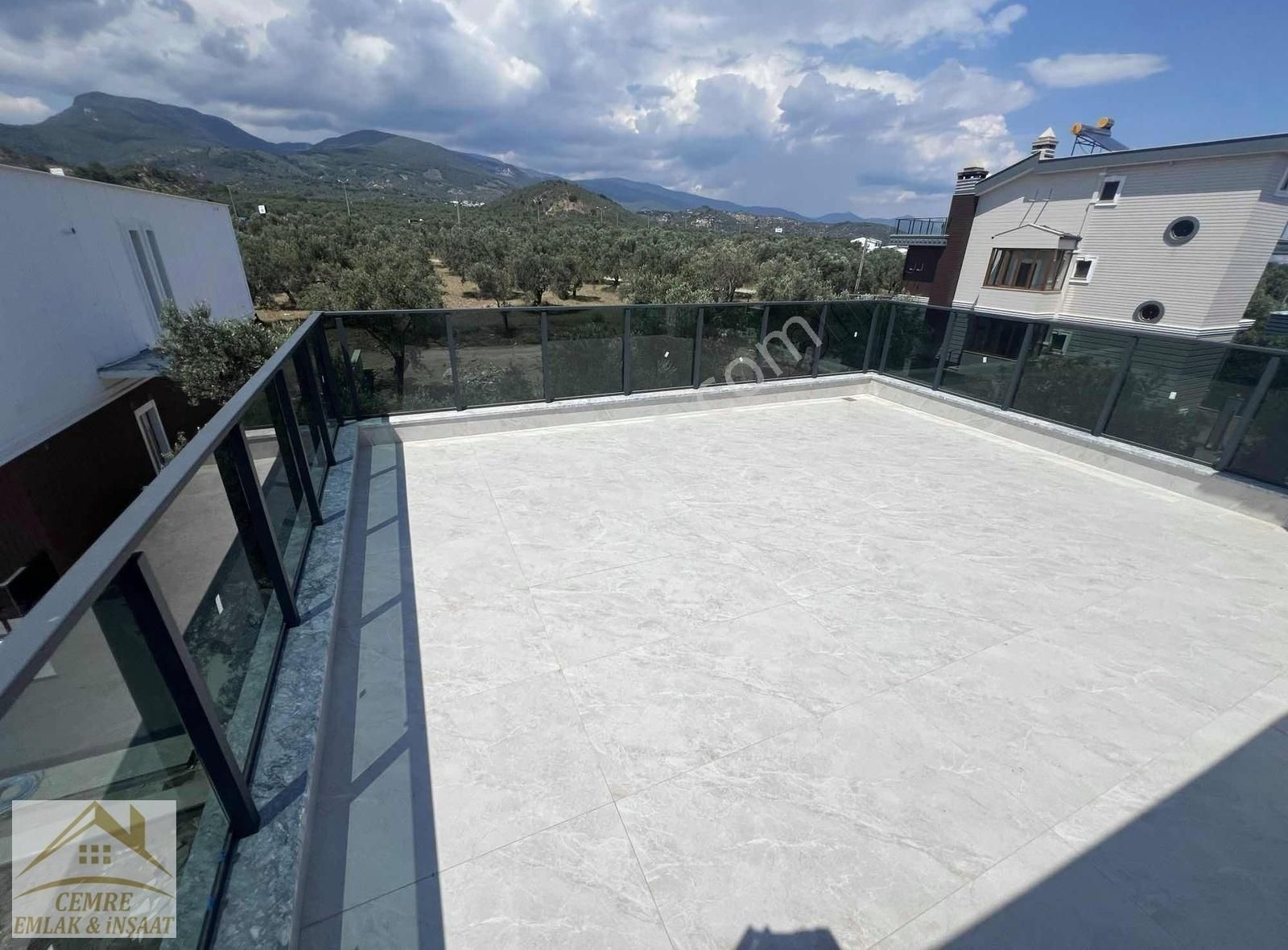 Cemre Emlaktan Satılık Deniz Ve Kazdağları Manzaralı Villa - Görsel 33