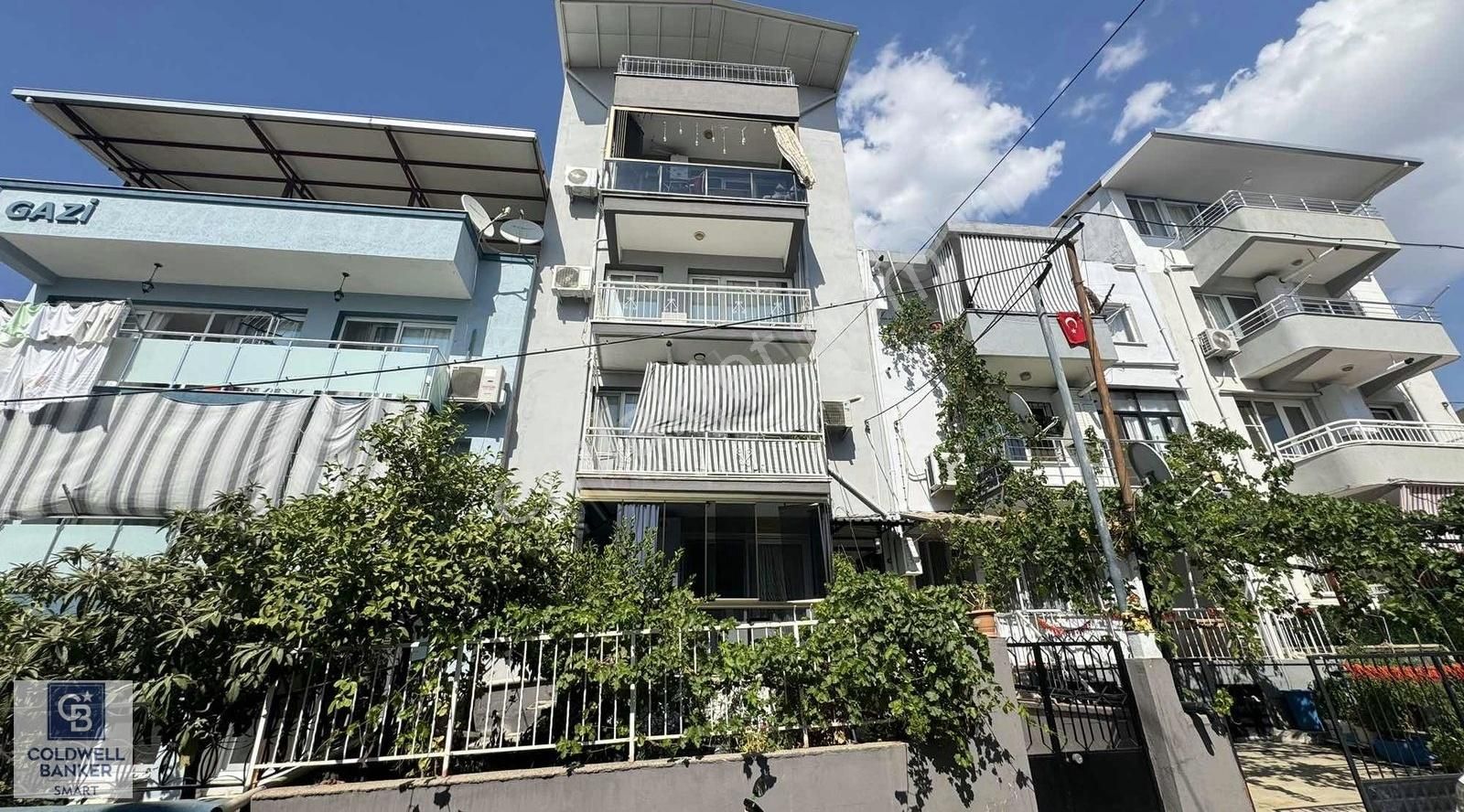 Bornova Atatürk Satılık Daire Full deniz manzaralı masrafsız daire