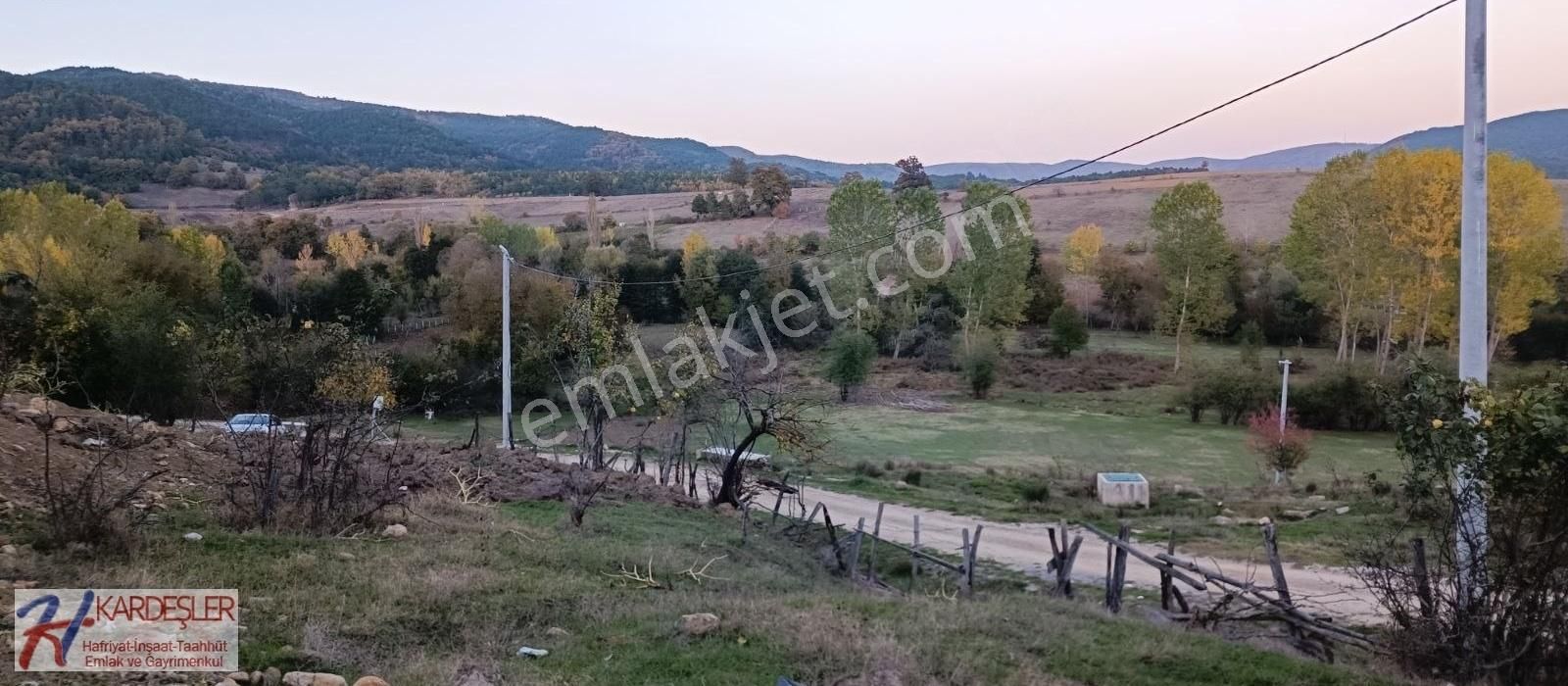 Pamukova Çilekli Satılık Konut İmarlı Çilekli Mahallesinde %40 İmarlı Yatırımlık Arsa