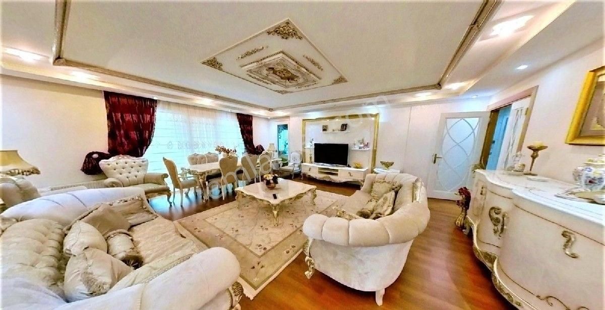 Büyükçekmece Pınartepe Kiralık Daire Beylikdüzü Adnan kahvecı sıtede lux eşyalı 3+1 denız manzaralı kıralık daire