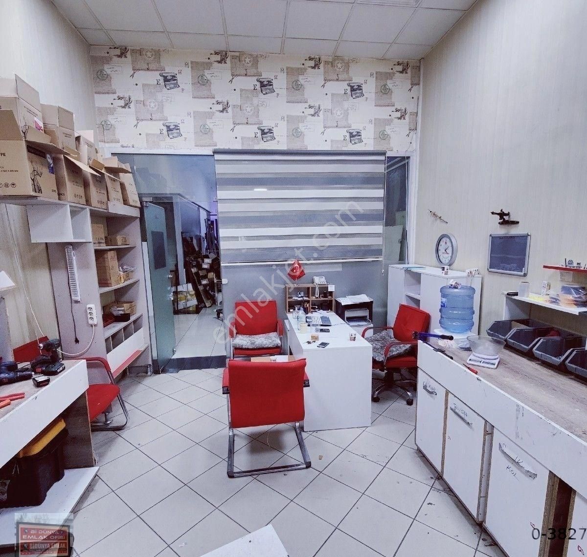 Muhteşem Bir Konuma Sahip Eryaman Galirai İş Merkezi İçinde Satılık Dükkan 40 M2 - Görsel 5