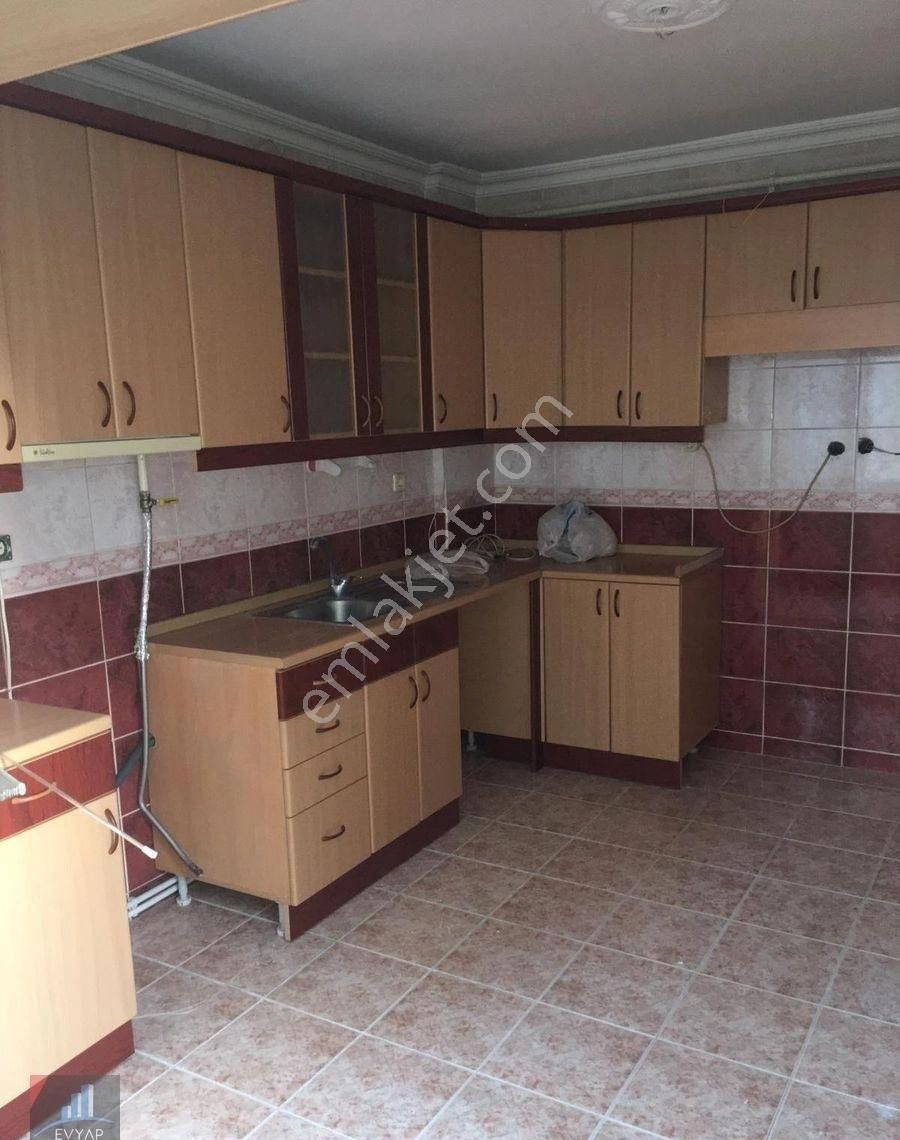 Çorlu Muhittin Satılık Daire MUHİTTİN MAHALLESİ ARA KAT SATILIK 3+1 DAİRE